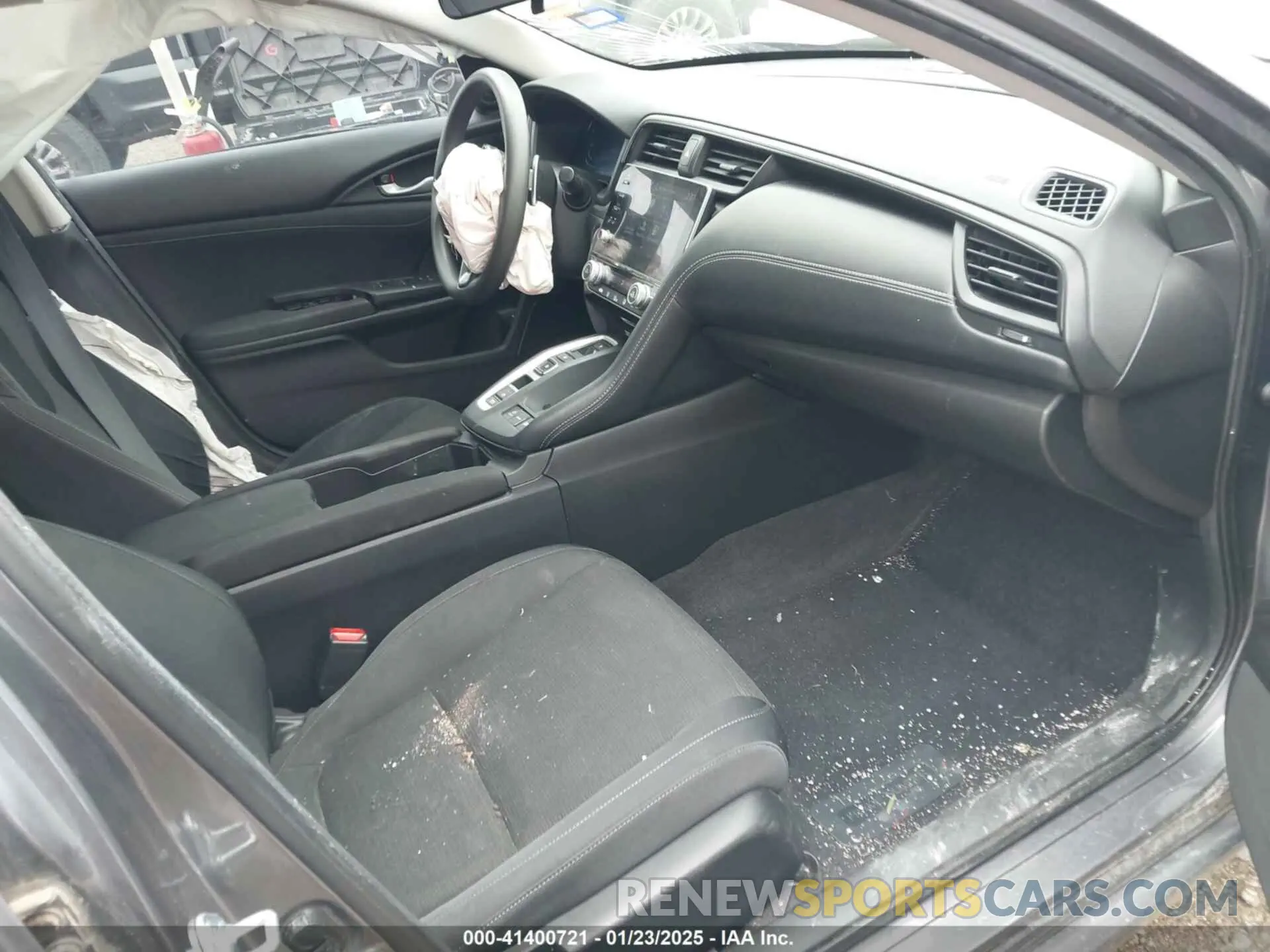 5 Photograph of a damaged car 19XZE4F5XNE002971 HONDA INSIGHT 2022