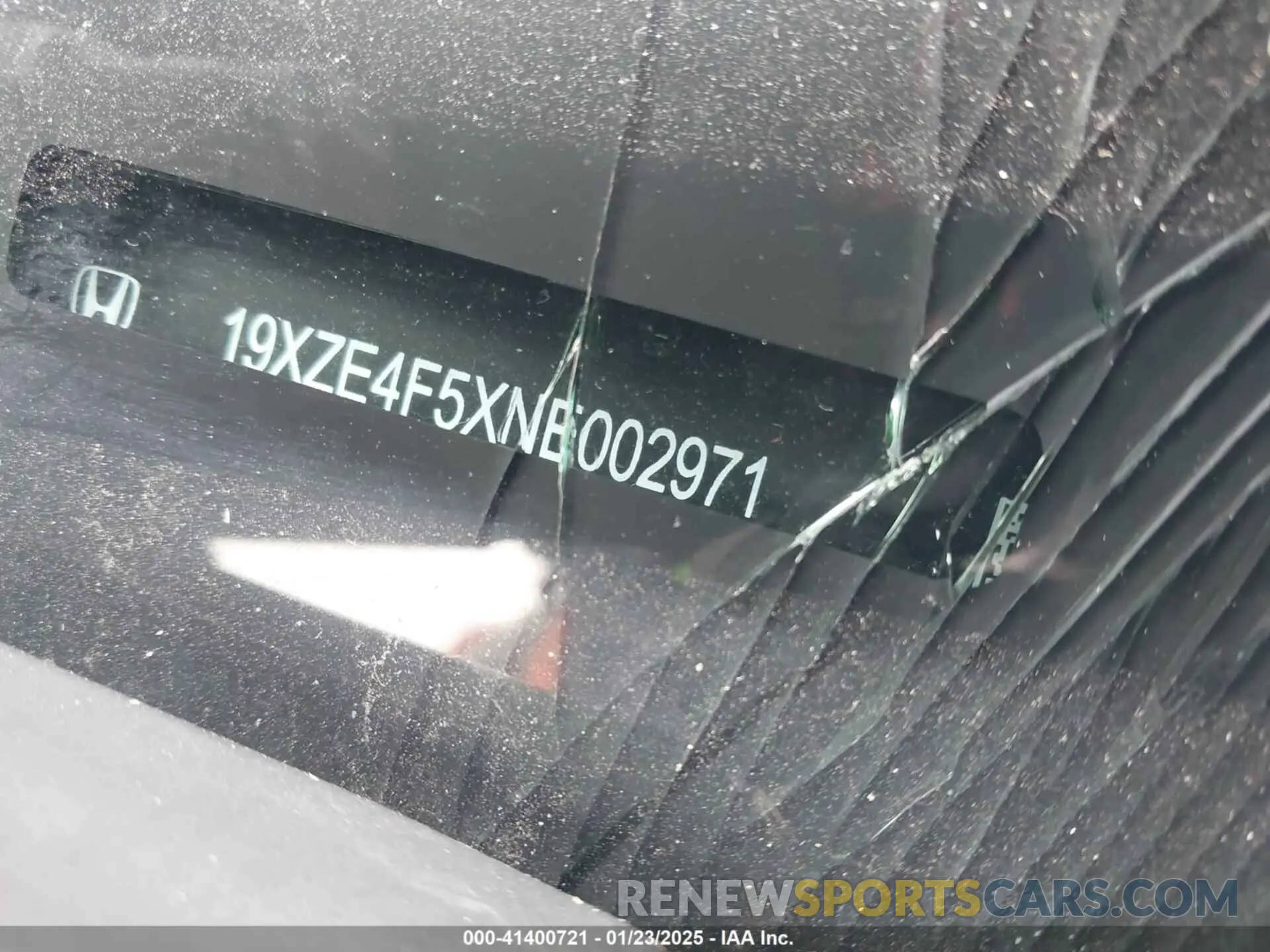 9 Photograph of a damaged car 19XZE4F5XNE002971 HONDA INSIGHT 2022
