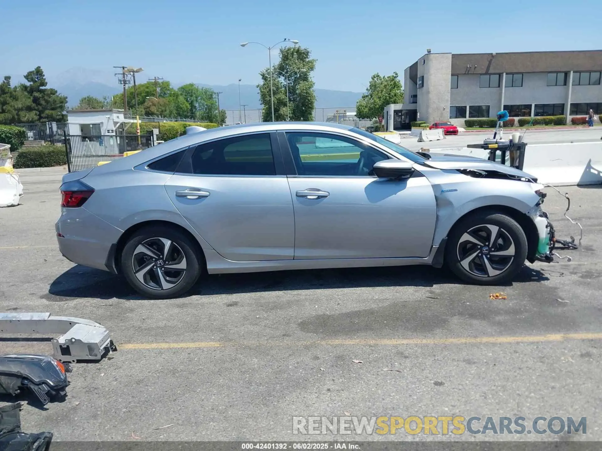 14 Photograph of a damaged car 19XZE4F5XNE015879 HONDA INSIGHT 2022