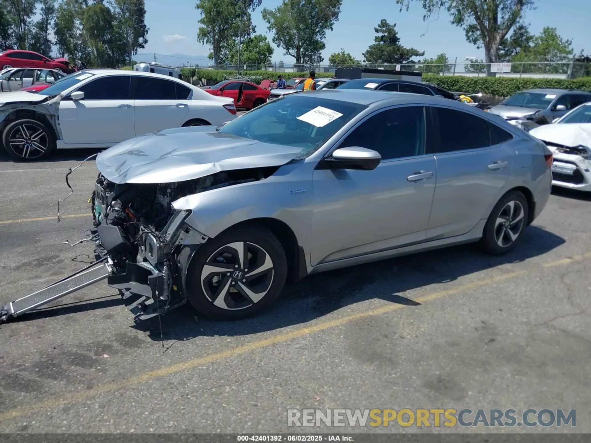 2 Photograph of a damaged car 19XZE4F5XNE015879 HONDA INSIGHT 2022