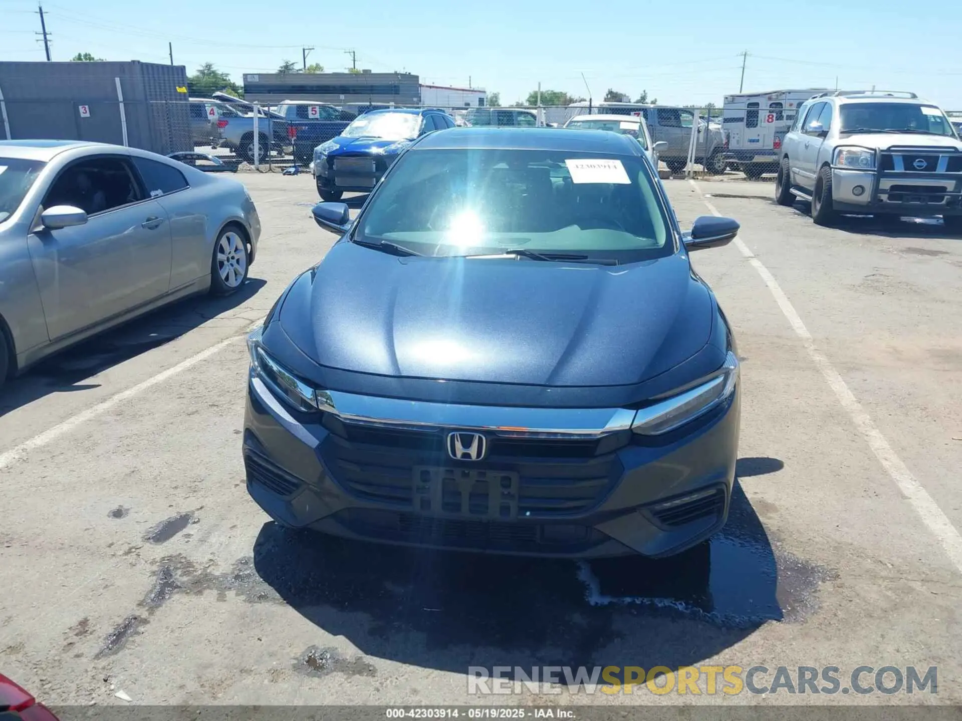 13 Photograph of a damaged car 19XZE4F90NE001251 HONDA INSIGHT 2022