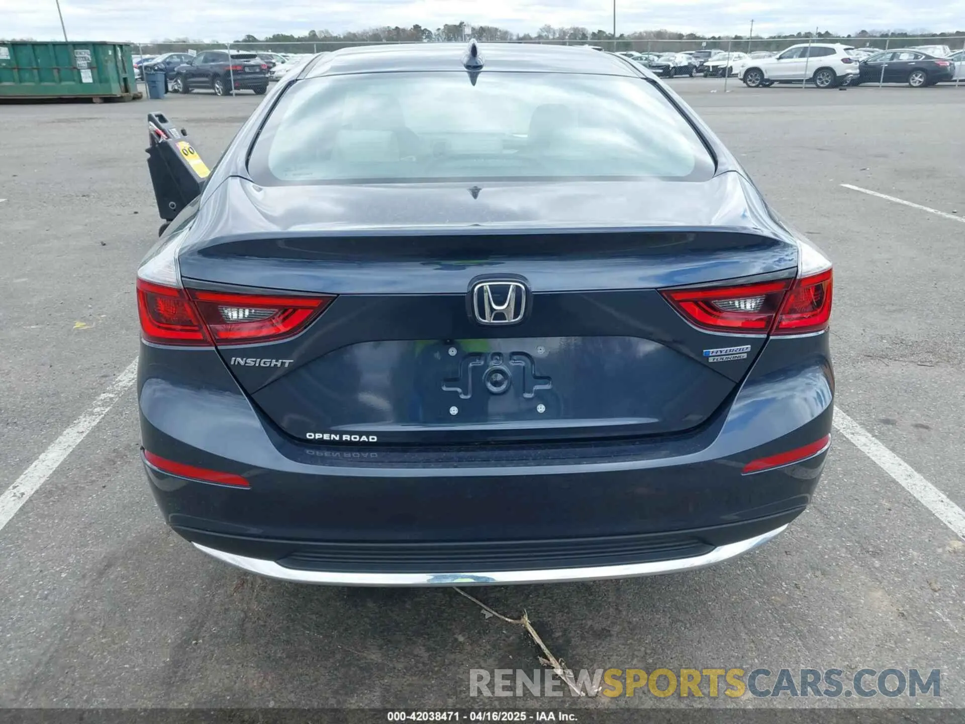 16 Photograph of a damaged car 19XZE4F90NE007552 HONDA INSIGHT 2022
