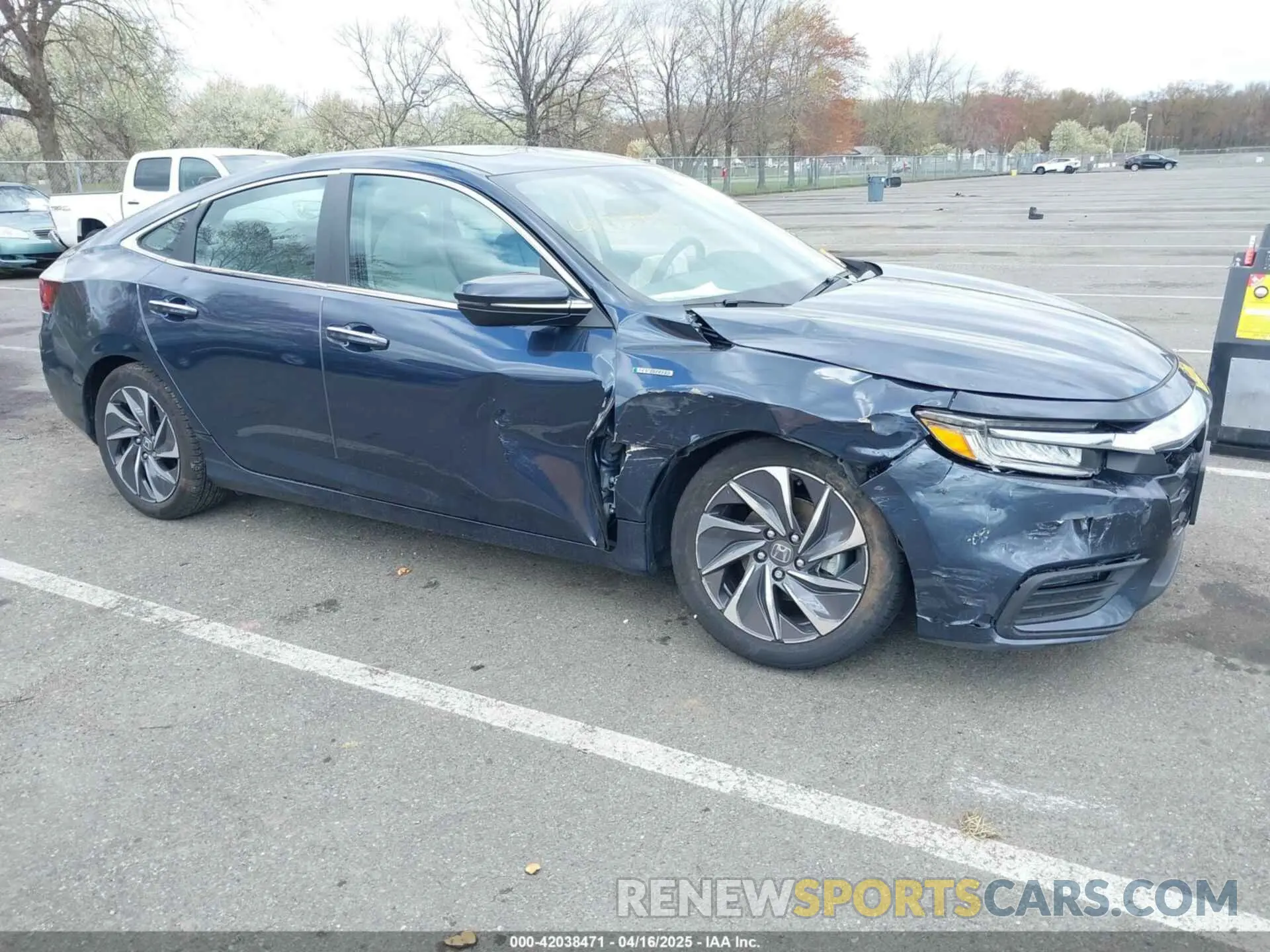 6 Photograph of a damaged car 19XZE4F90NE007552 HONDA INSIGHT 2022