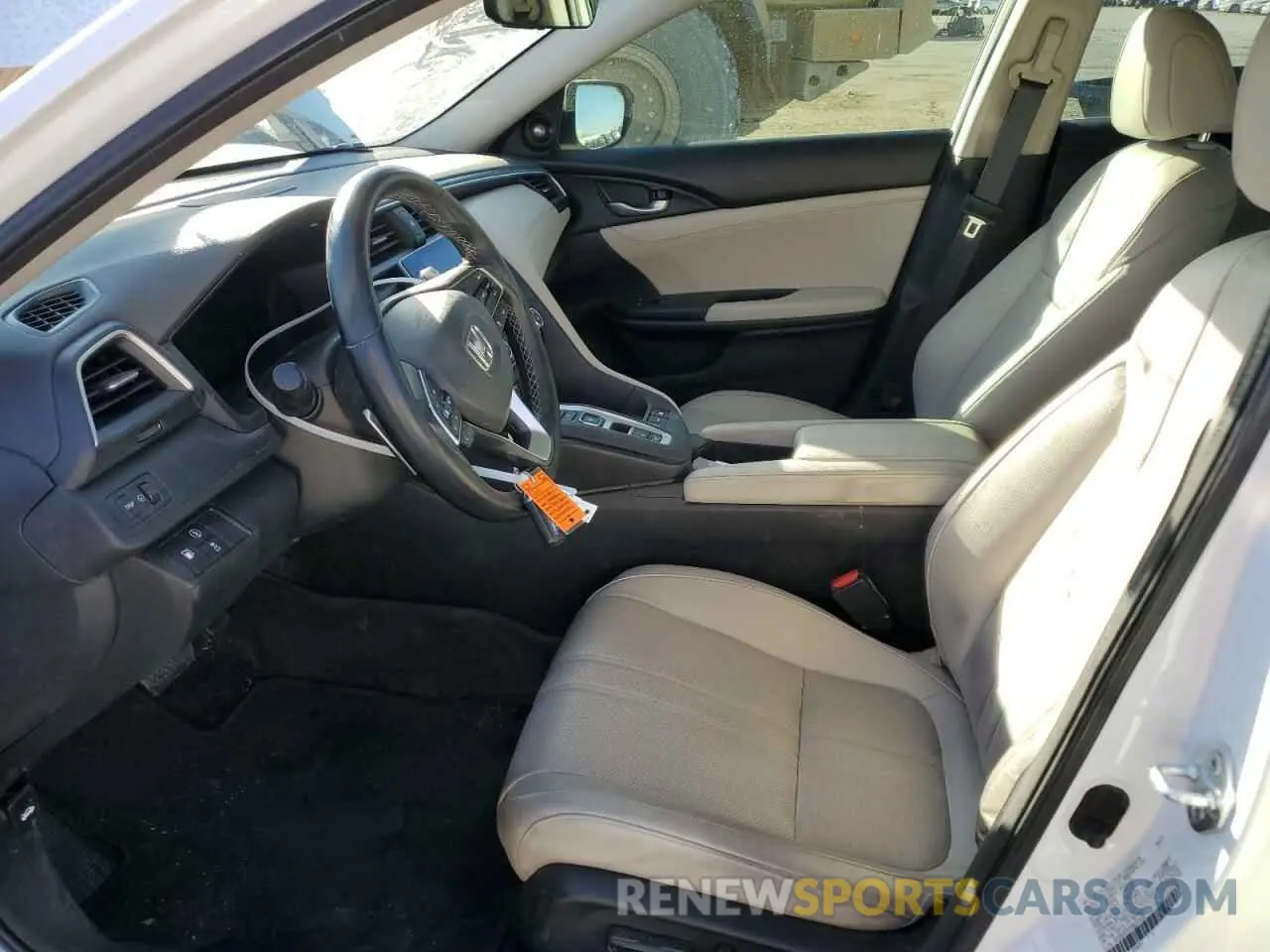 7 Photograph of a damaged car 19XZE4F91NE001548 HONDA INSIGHT 2022