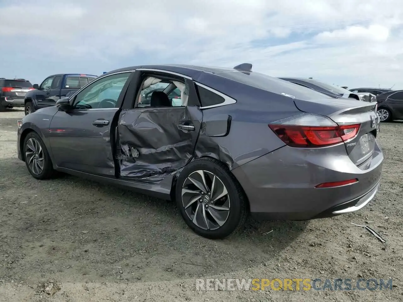 2 Photograph of a damaged car 19XZE4F91NE013697 HONDA INSIGHT 2022
