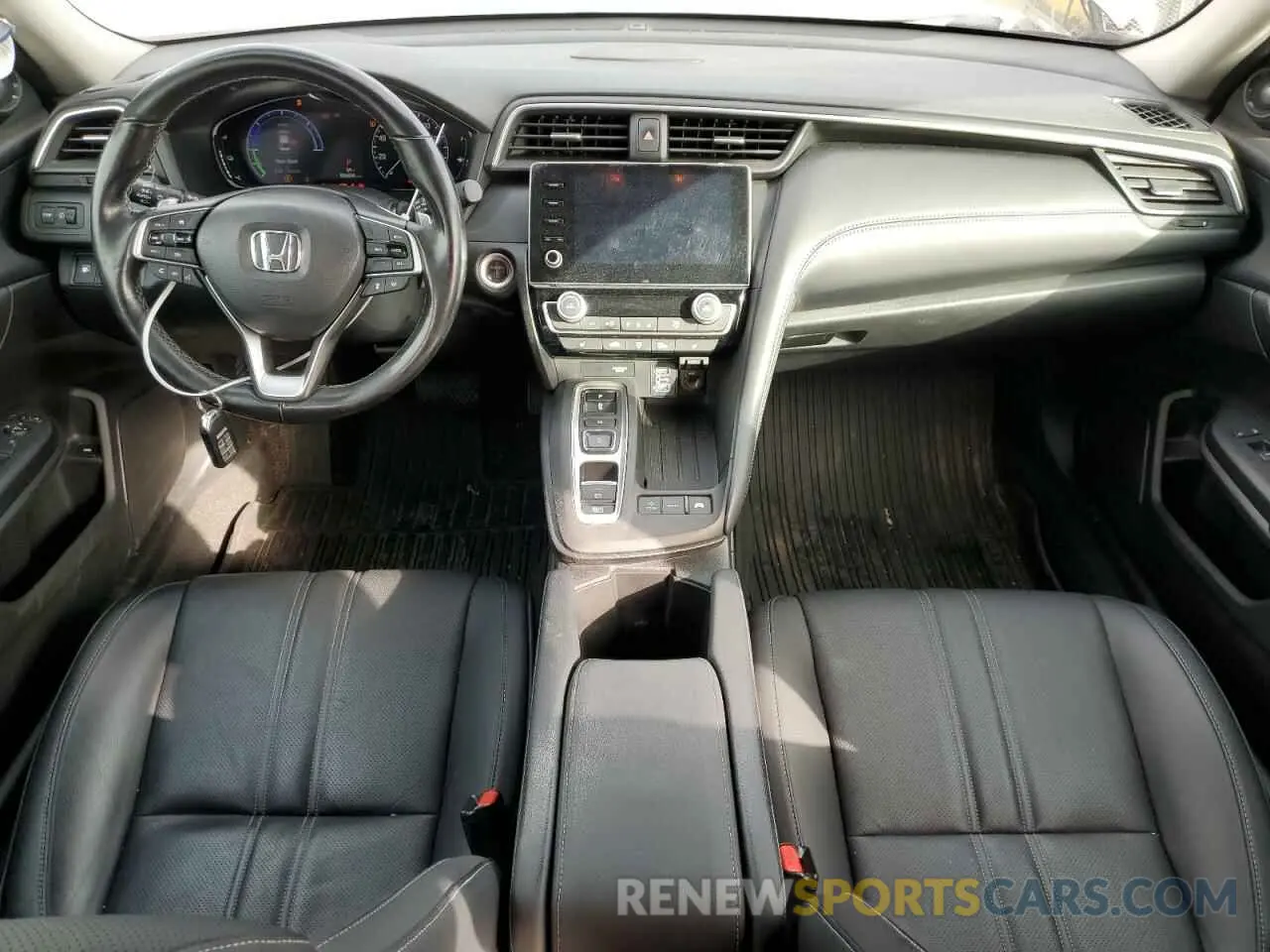8 Photograph of a damaged car 19XZE4F91NE013697 HONDA INSIGHT 2022