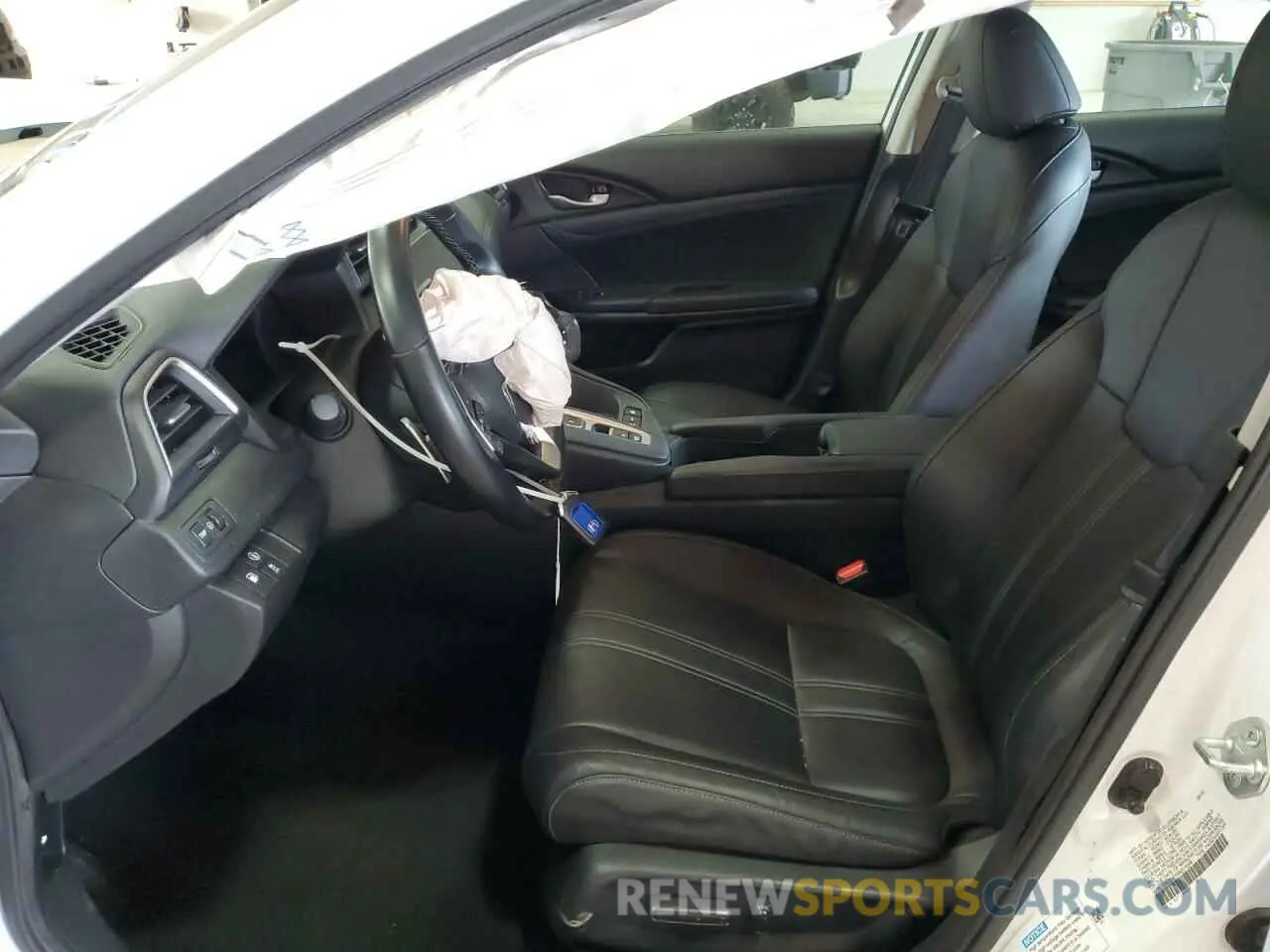 7 Photograph of a damaged car 19XZE4F94NE015248 HONDA INSIGHT 2022