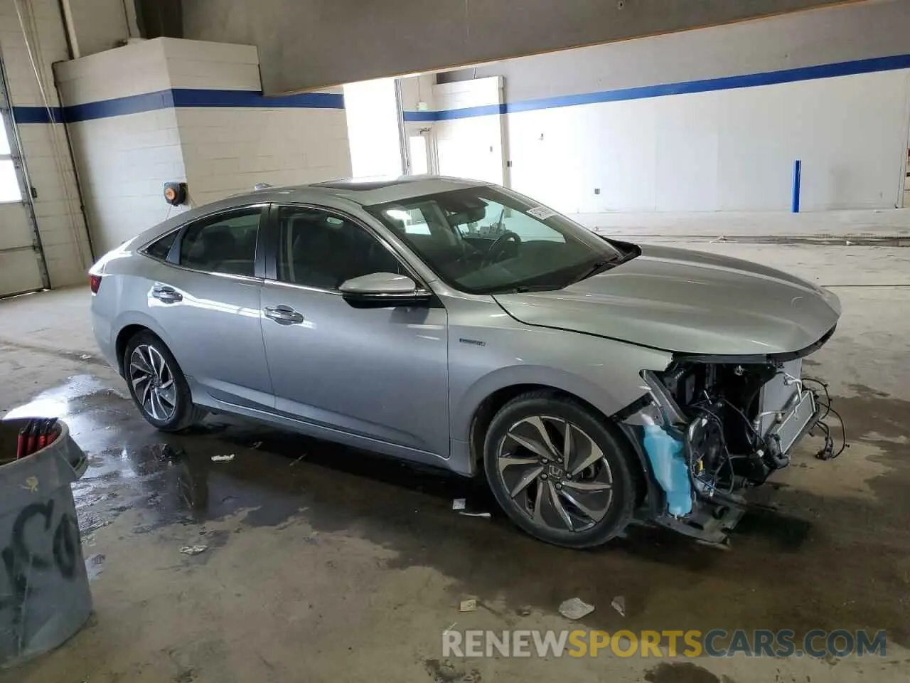 4 Photograph of a damaged car 19XZE4F95NE001343 HONDA INSIGHT 2022
