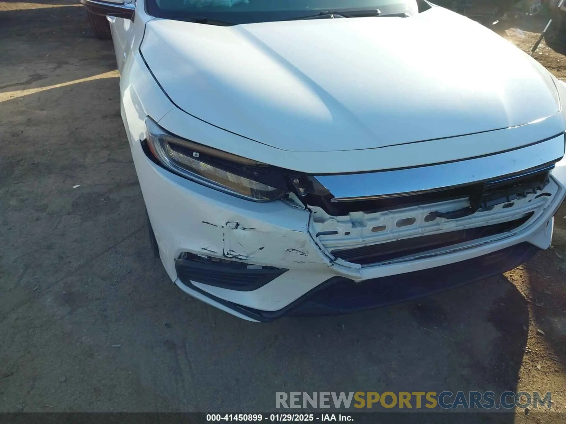 6 Photograph of a damaged car 19XZE4F95NE017767 HONDA INSIGHT 2022