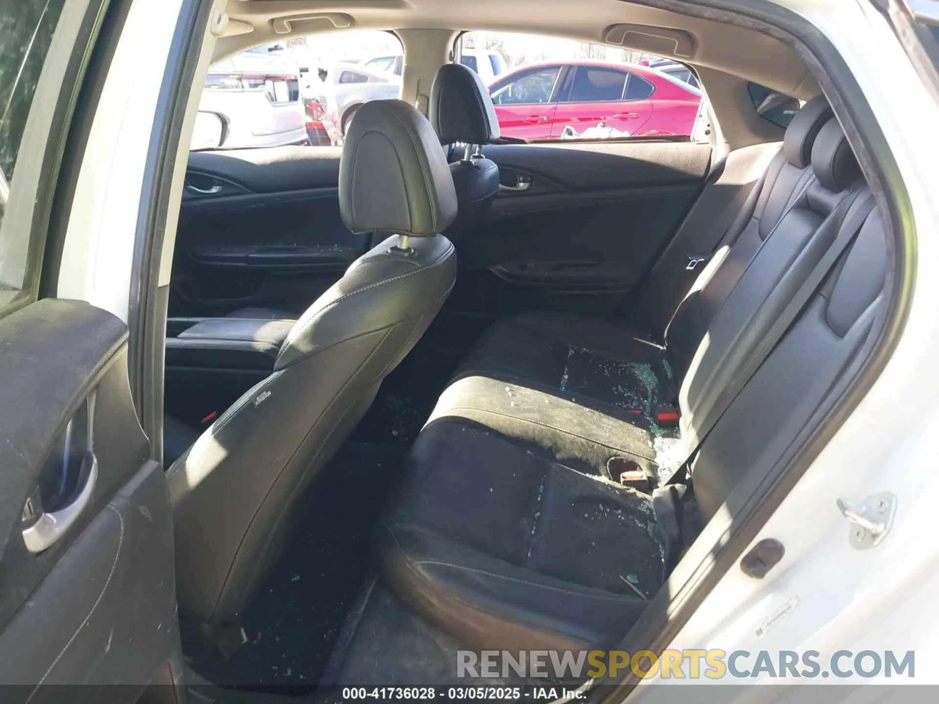 8 Photograph of a damaged car 19XZE4F9XNE001306 HONDA INSIGHT 2022