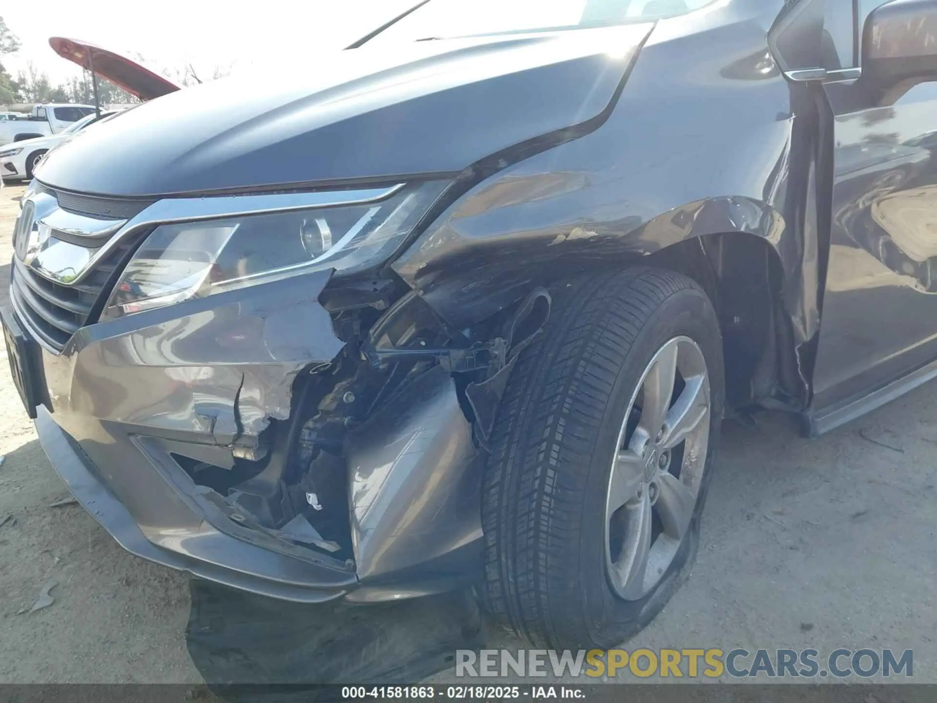 6 Photograph of a damaged car 5FNRL6H51KB127099 HONDA ODYSSEY 2019