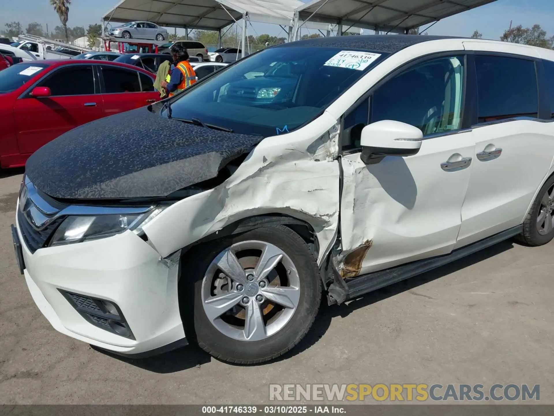 6 Photograph of a damaged car 5FNRL6H52KB087762 HONDA ODYSSEY 2019