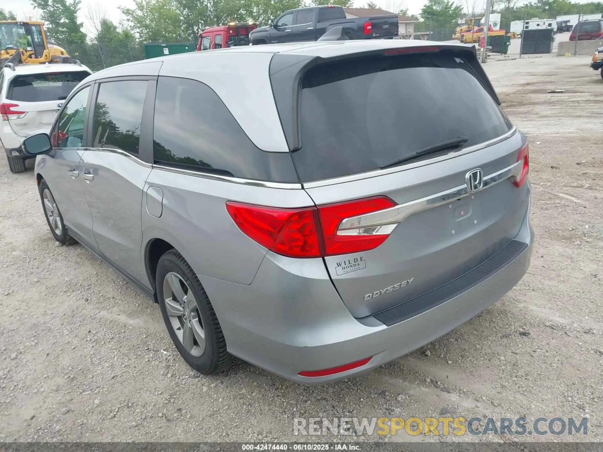 3 Photograph of a damaged car 5FNRL6H53KB129212 HONDA ODYSSEY 2019