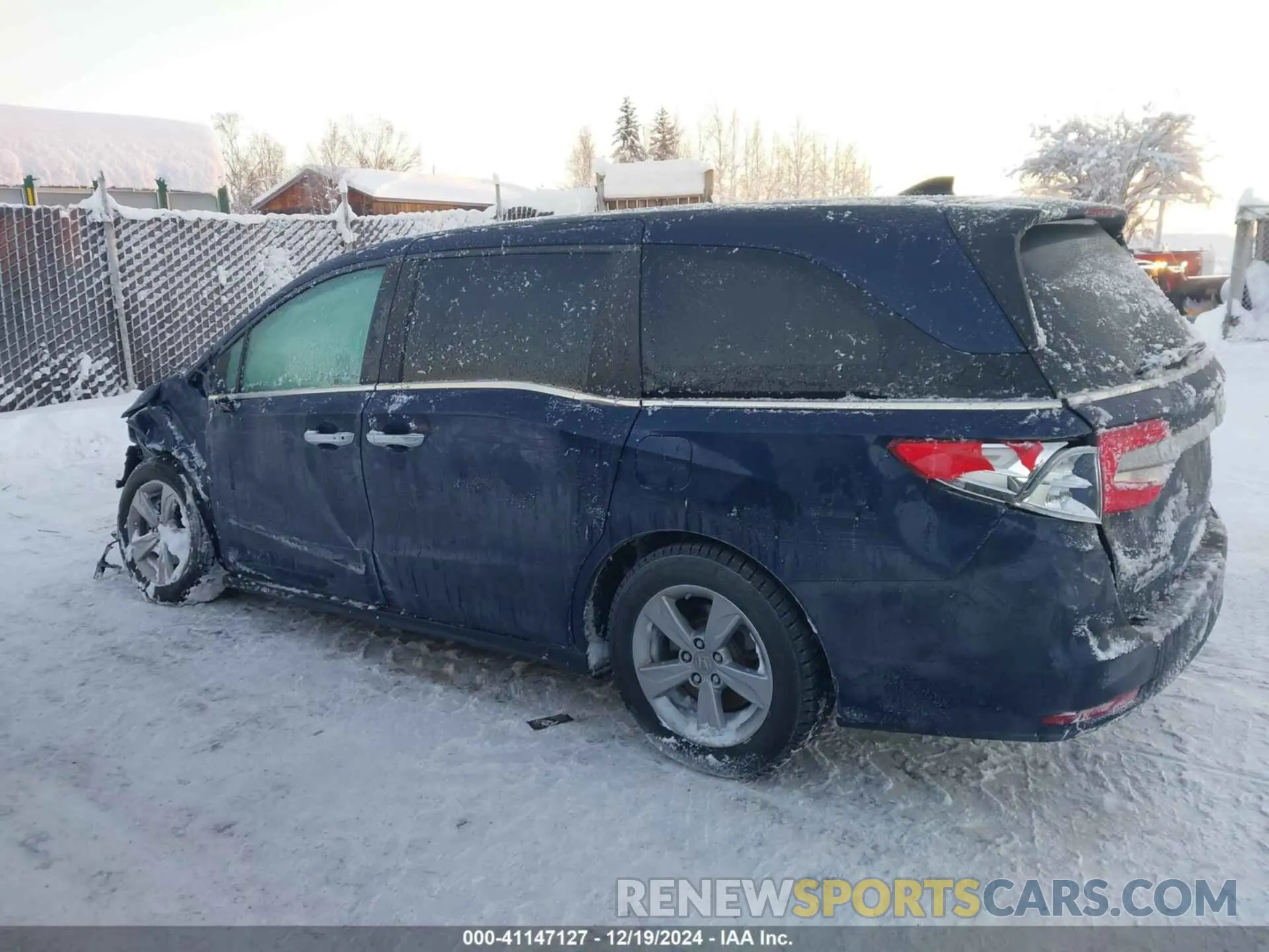 14 Photograph of a damaged car 5FNRL6H58KB070075 HONDA ODYSSEY 2019
