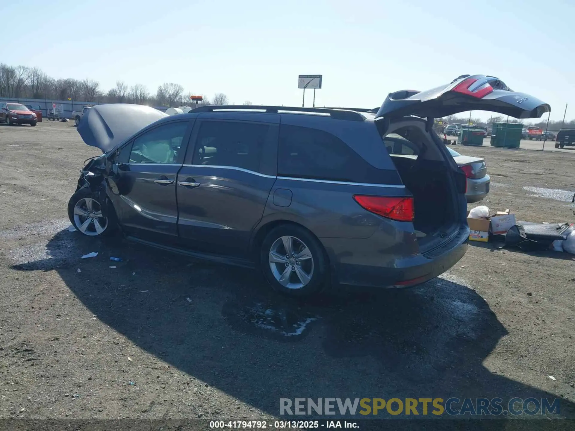 3 Photograph of a damaged car 5FNRL6H59KB131319 HONDA ODYSSEY 2019
