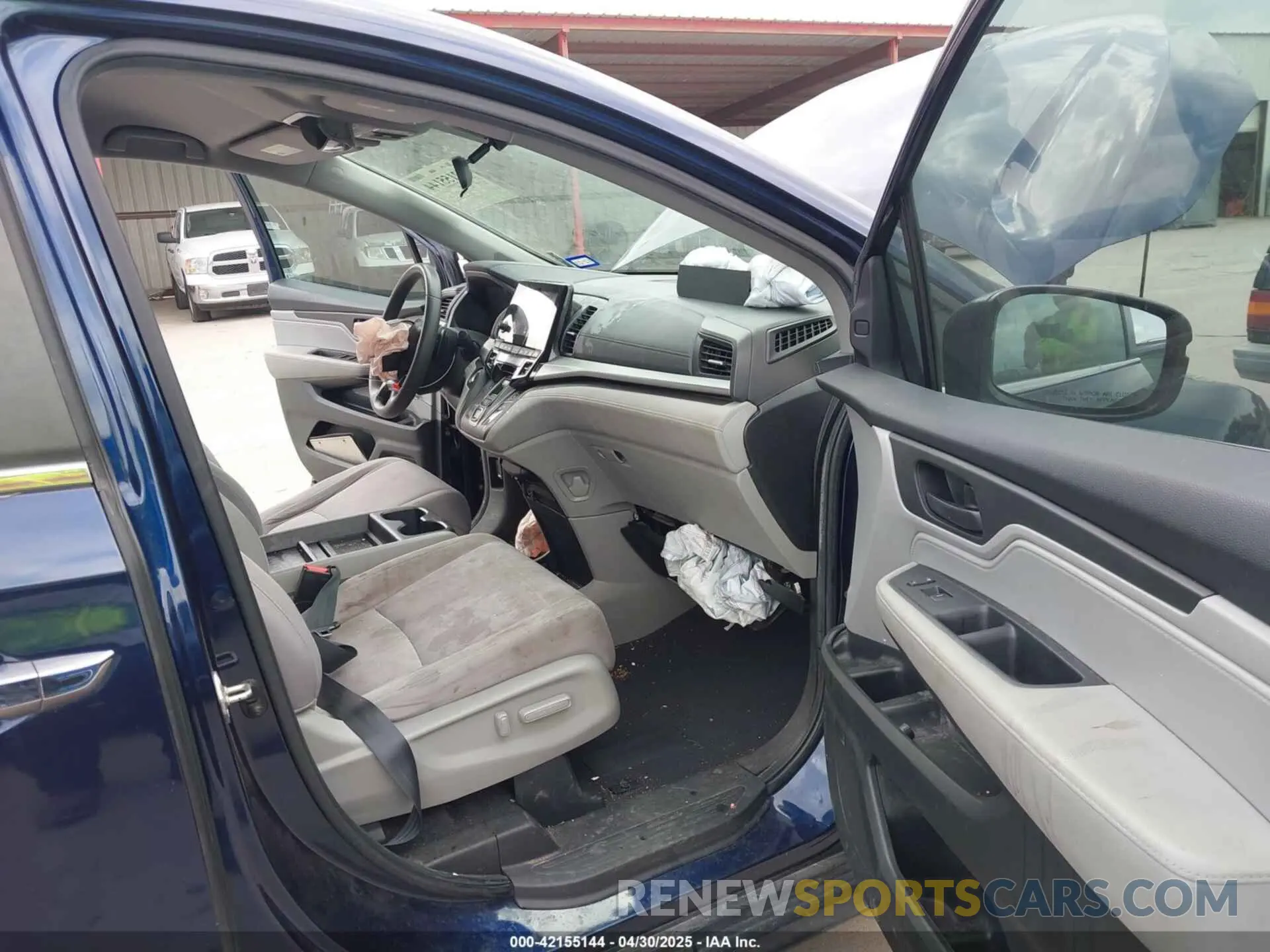 5 Photograph of a damaged car 5FNRL6H59KB135936 HONDA ODYSSEY 2019