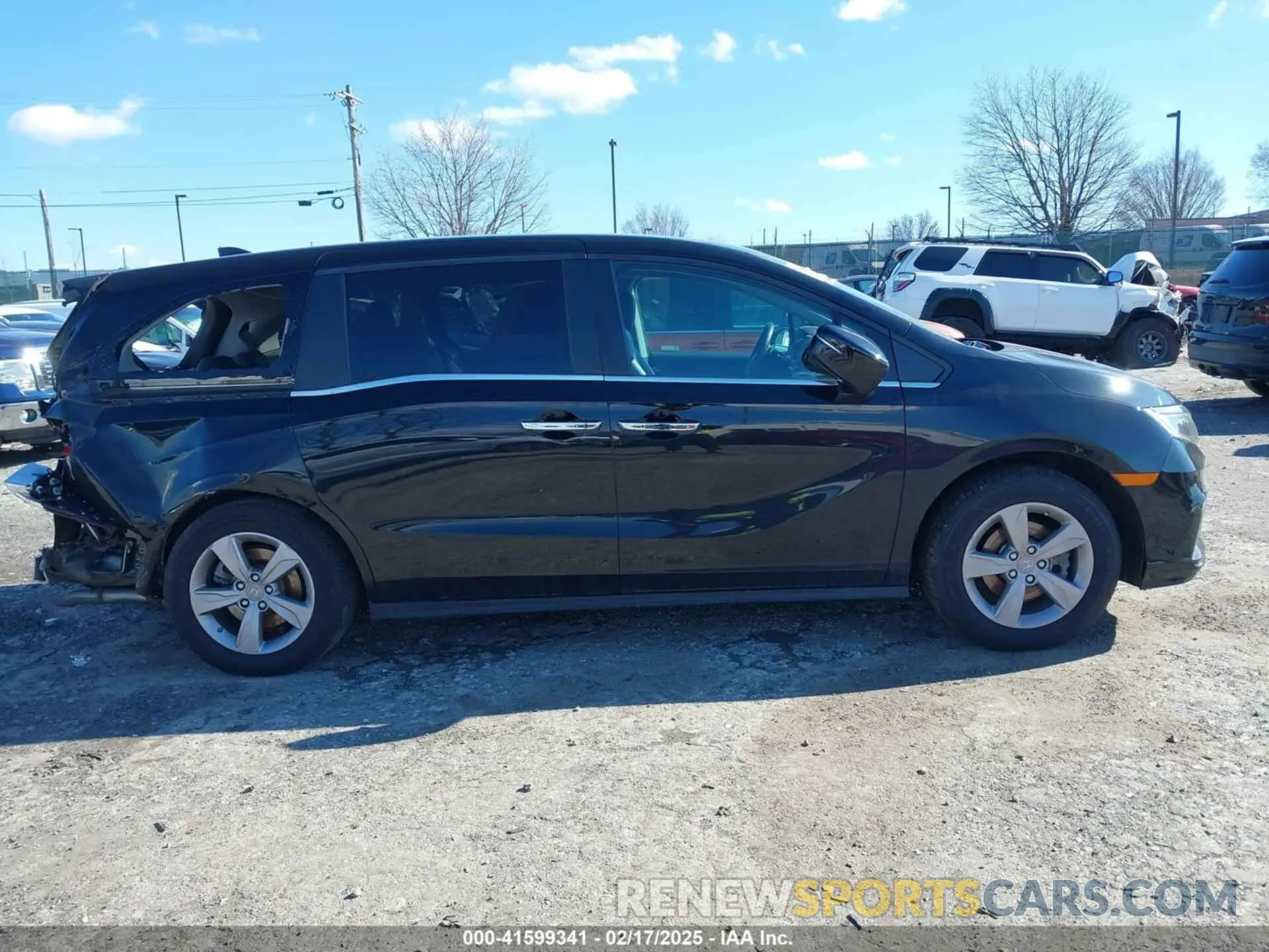 13 Photograph of a damaged car 5FNRL6H70KB124678 HONDA ODYSSEY 2019