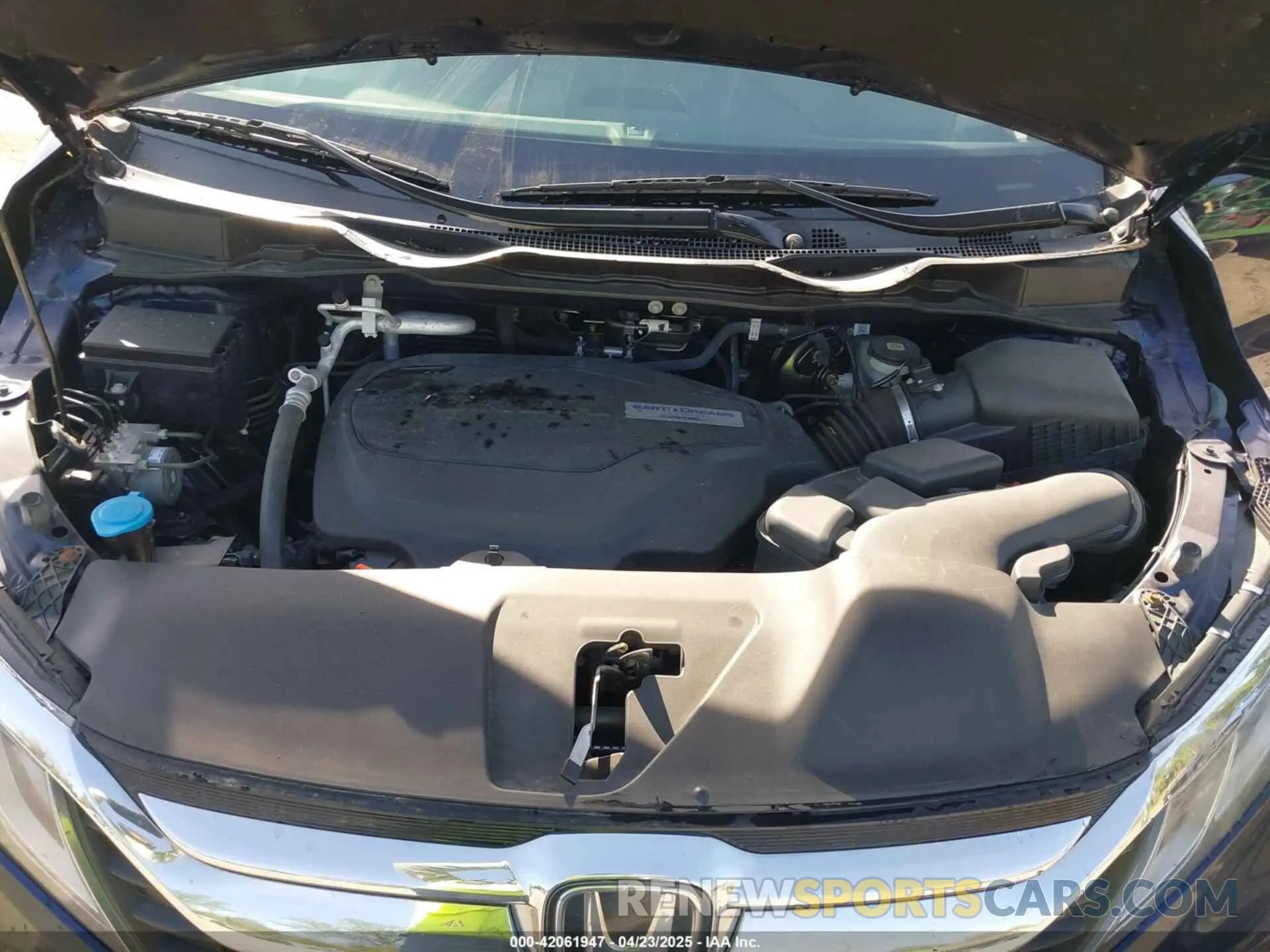 10 Photograph of a damaged car 5FNRL6H71KB004694 HONDA ODYSSEY 2019