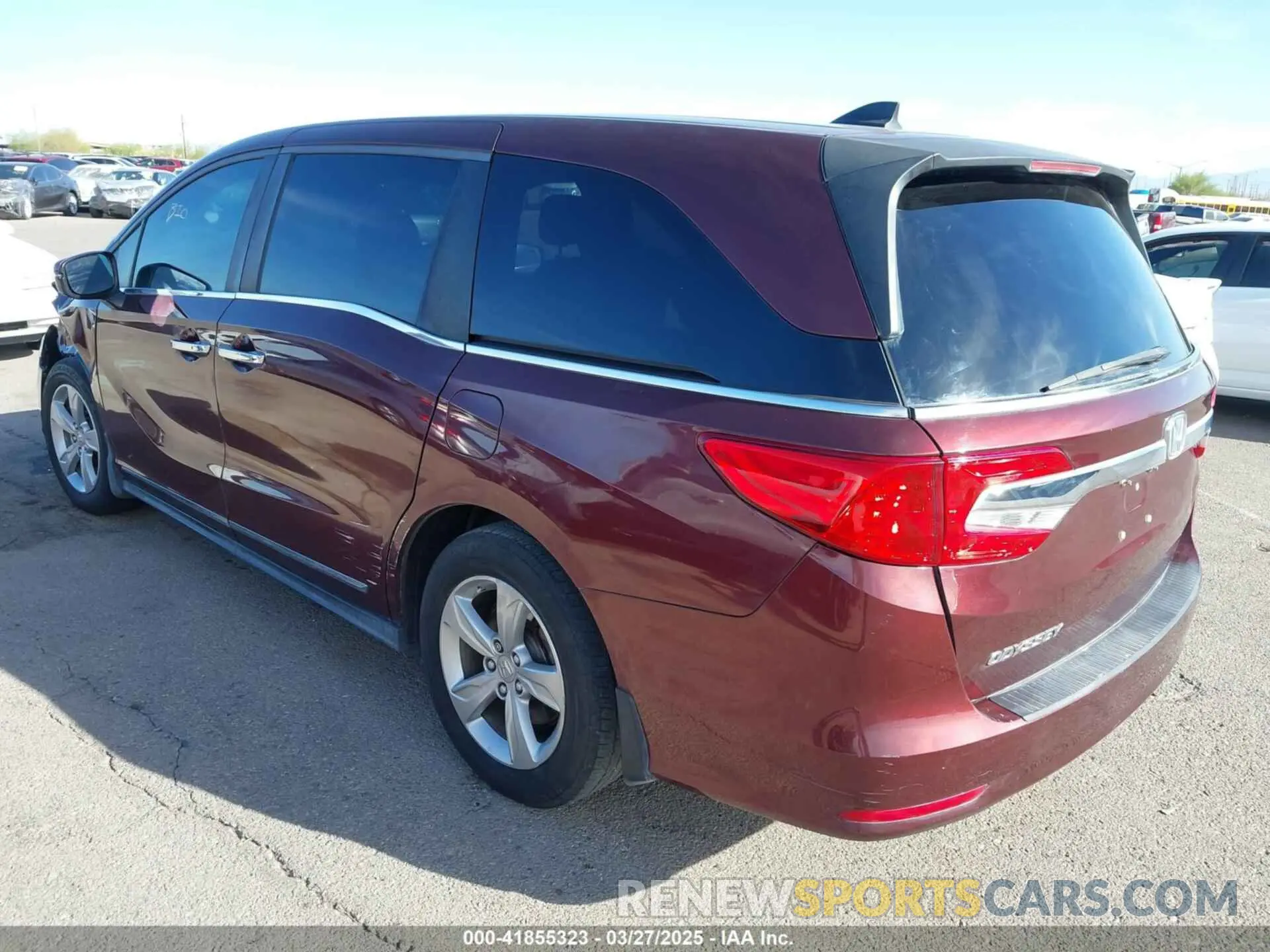 3 Photograph of a damaged car 5FNRL6H71KB035623 HONDA ODYSSEY 2019
