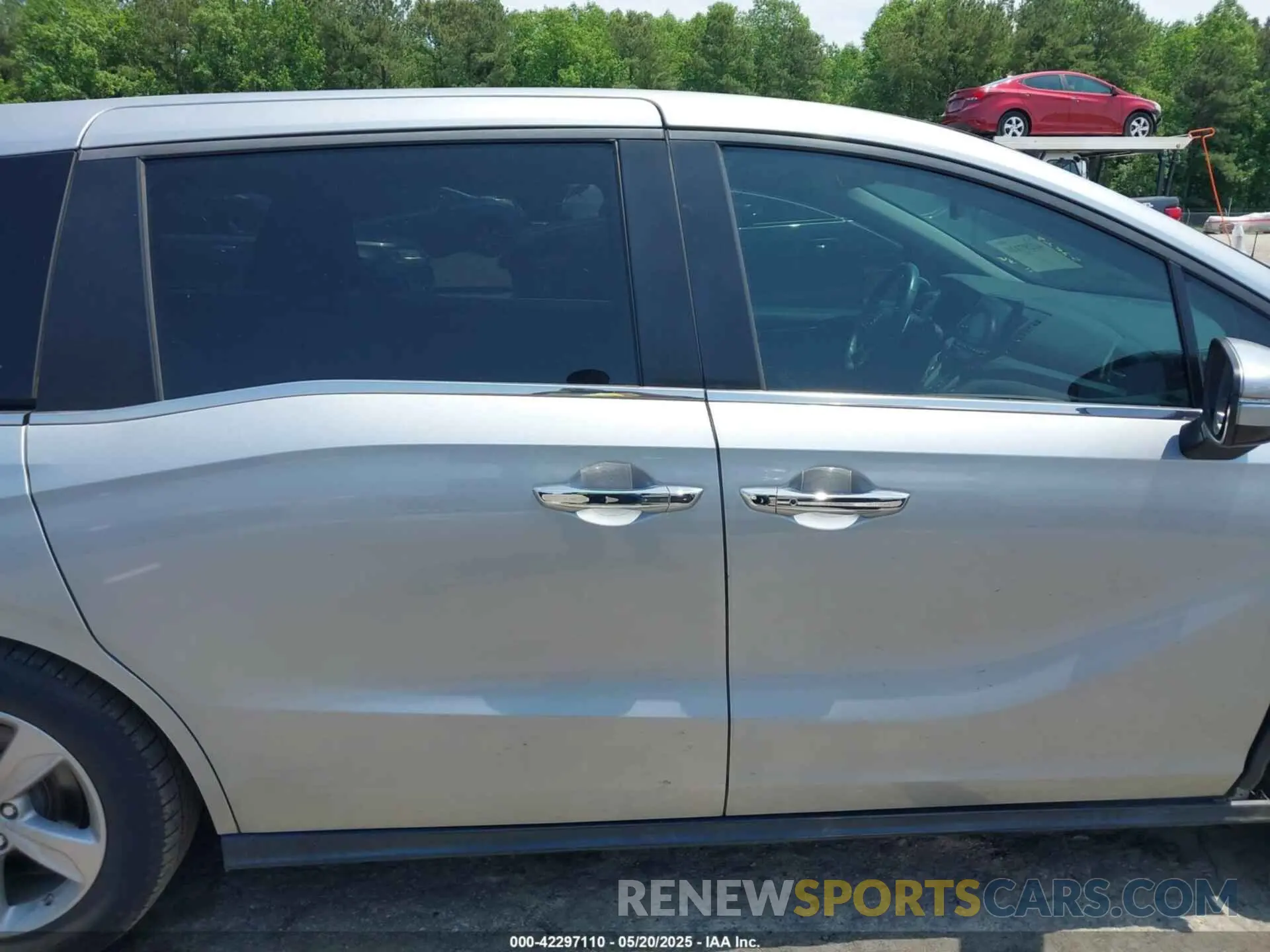 14 Photograph of a damaged car 5FNRL6H72KB083499 HONDA ODYSSEY 2019