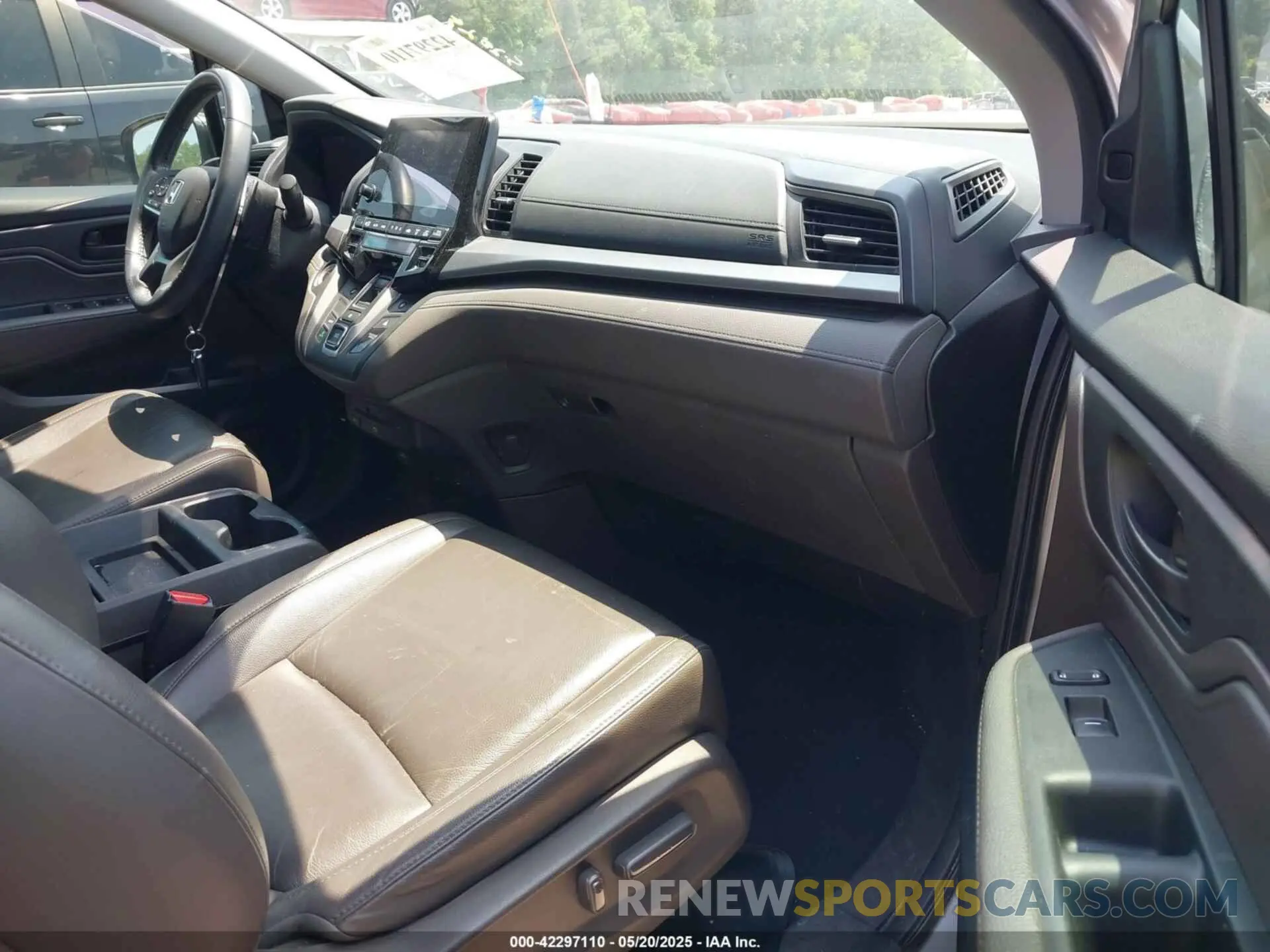5 Photograph of a damaged car 5FNRL6H72KB083499 HONDA ODYSSEY 2019