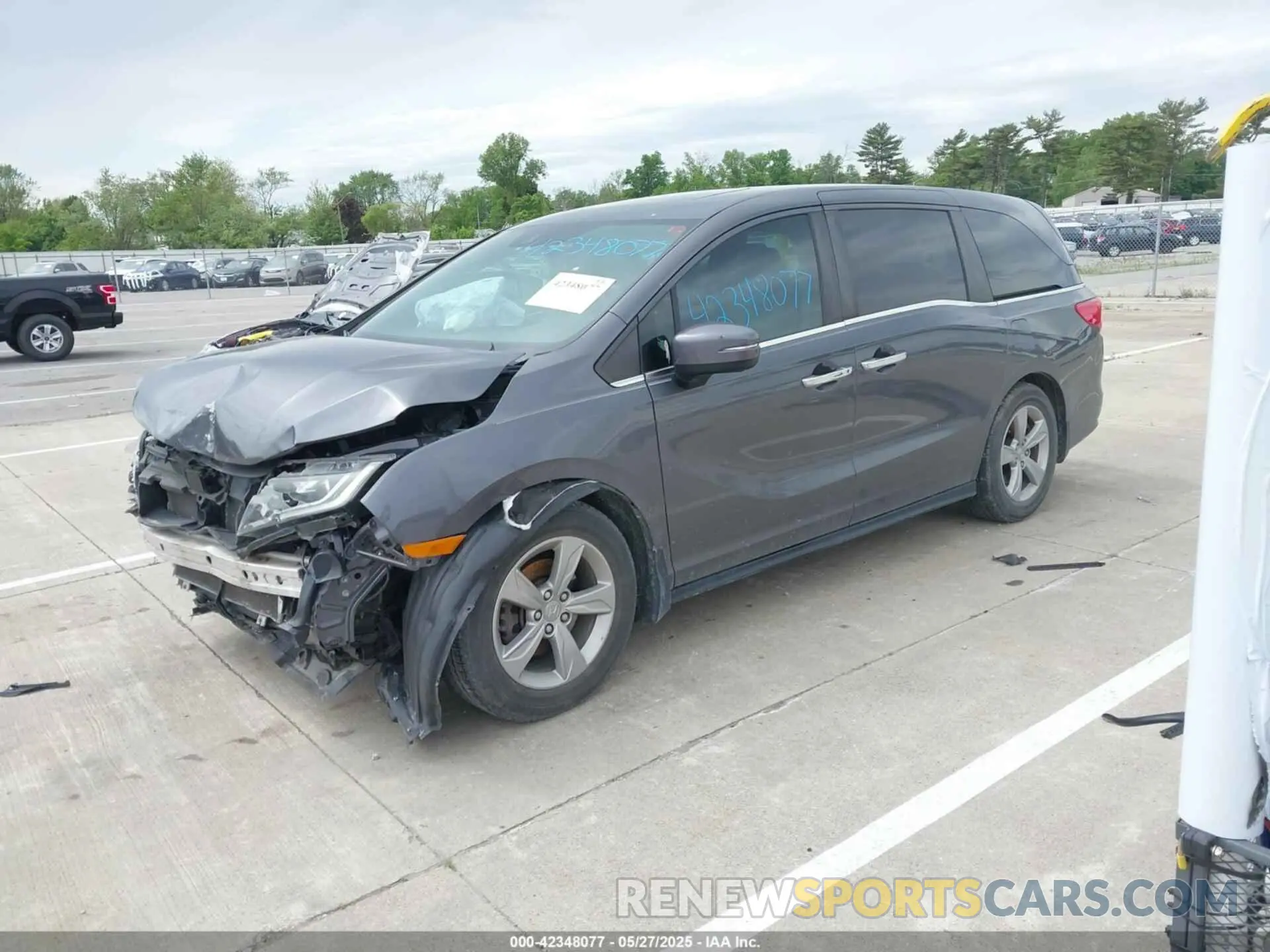 2 Photograph of a damaged car 5FNRL6H73KB001411 HONDA ODYSSEY 2019