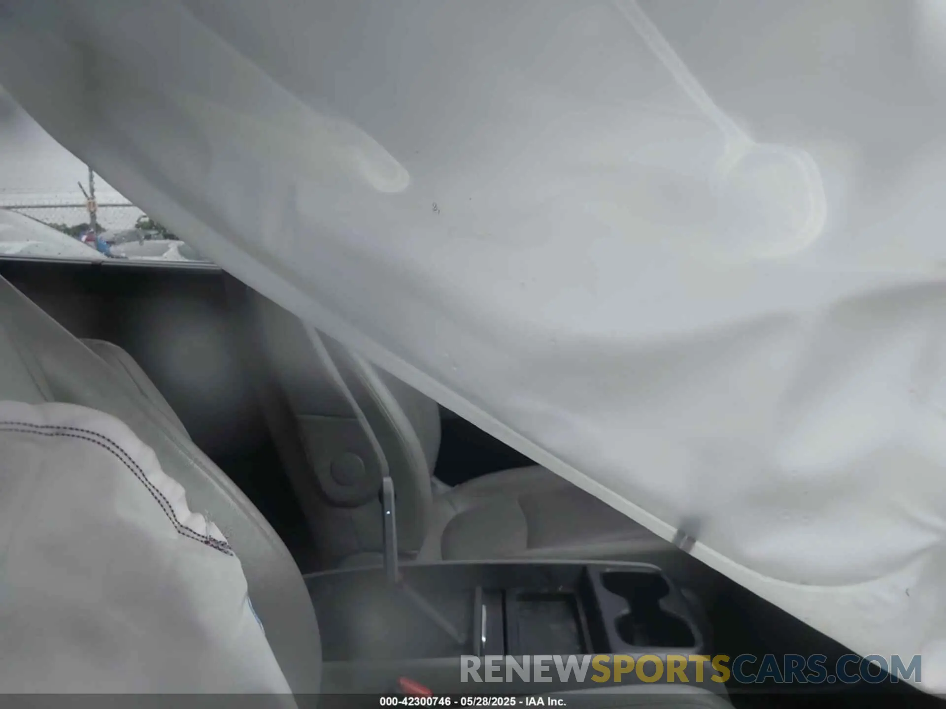 5 Photograph of a damaged car 5FNRL6H73KB001750 HONDA ODYSSEY 2019