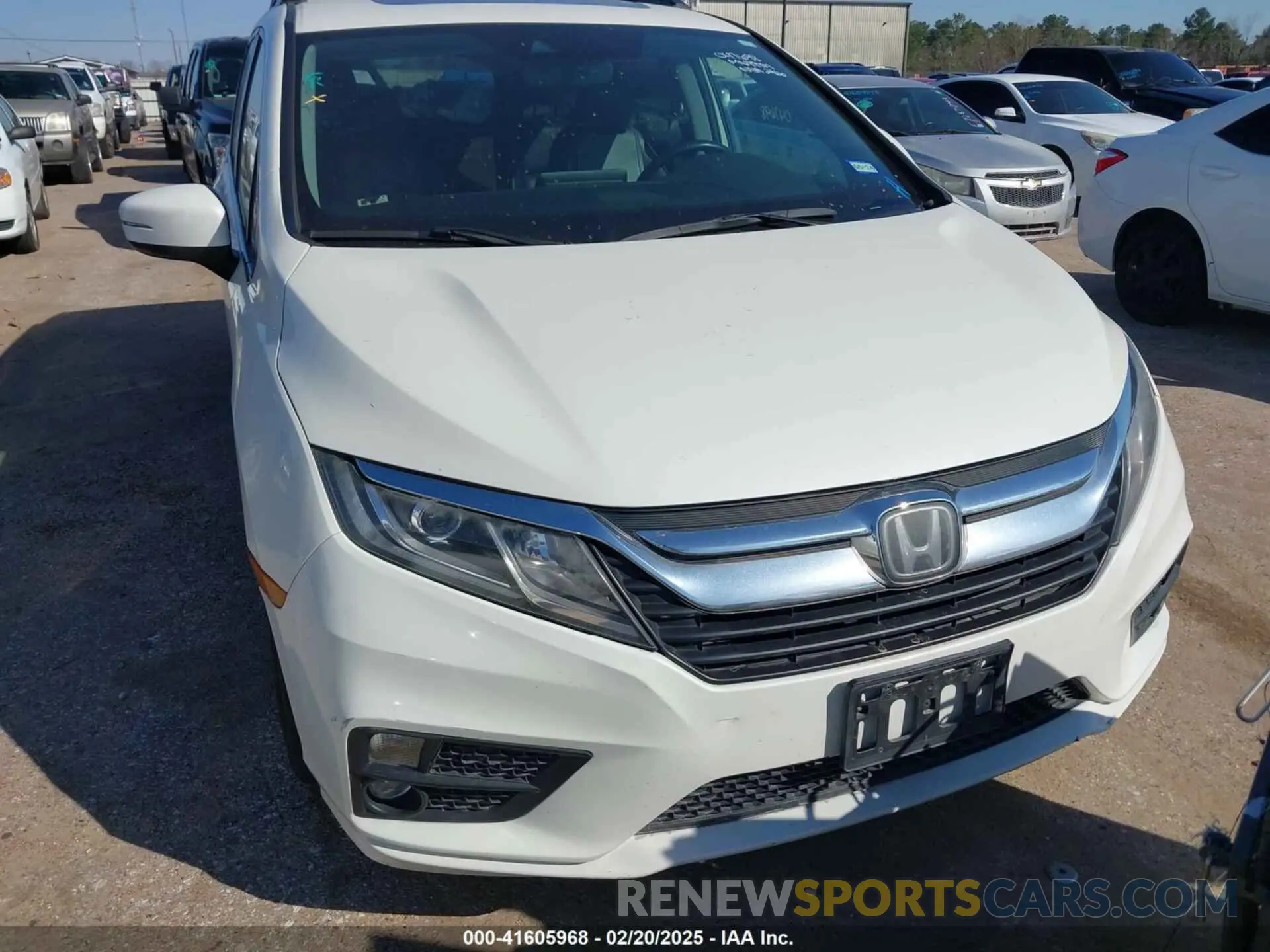 6 Photograph of a damaged car 5FNRL6H74KB047698 HONDA ODYSSEY 2019