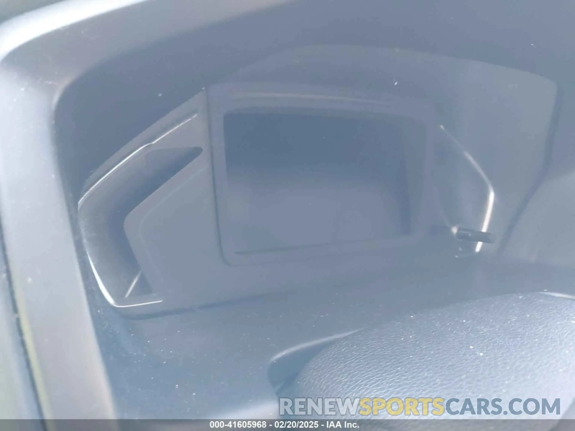 7 Photograph of a damaged car 5FNRL6H74KB047698 HONDA ODYSSEY 2019