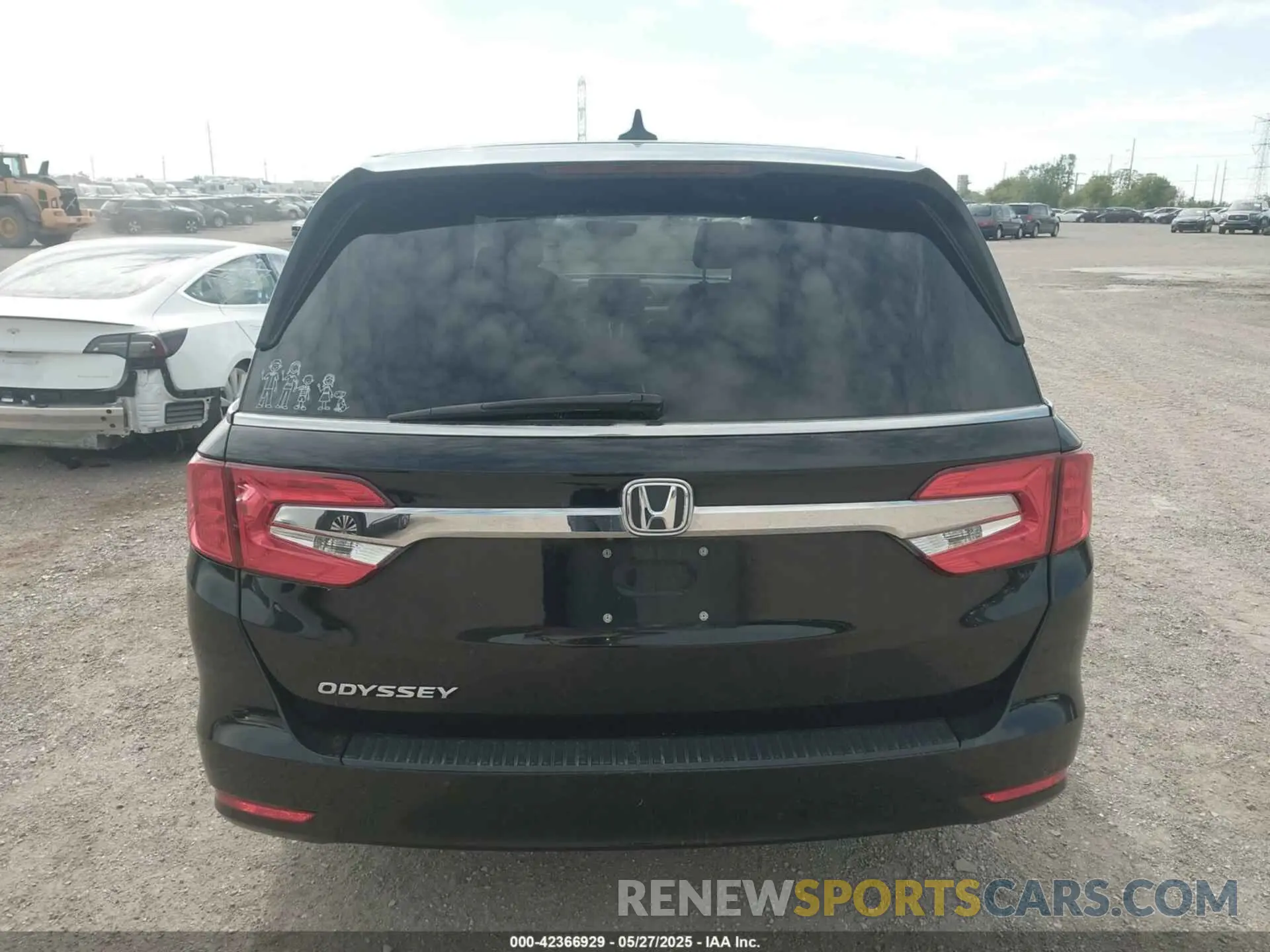 16 Photograph of a damaged car 5FNRL6H74KB106426 HONDA ODYSSEY 2019