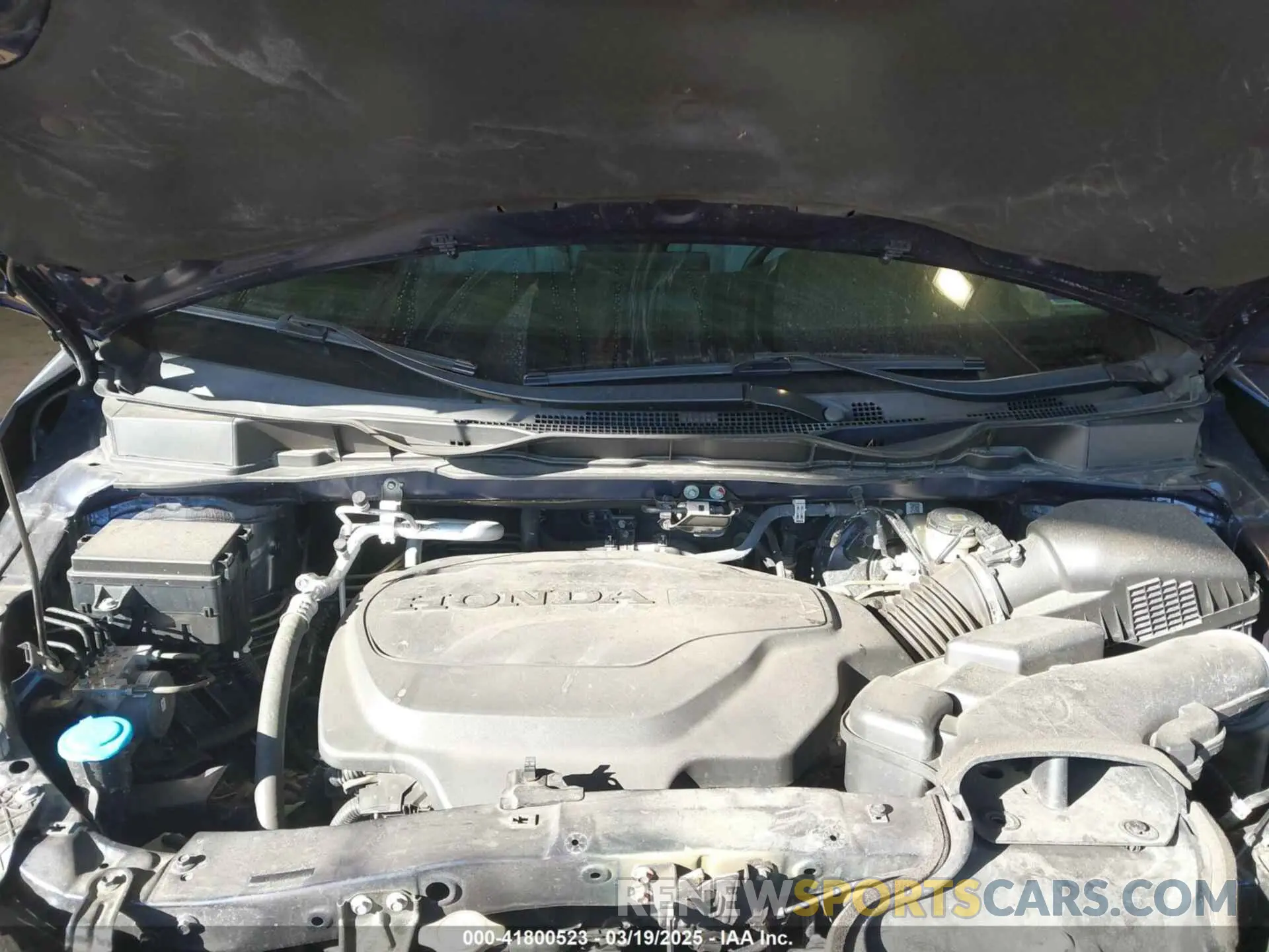 10 Photograph of a damaged car 5FNRL6H74KB126773 HONDA ODYSSEY 2019