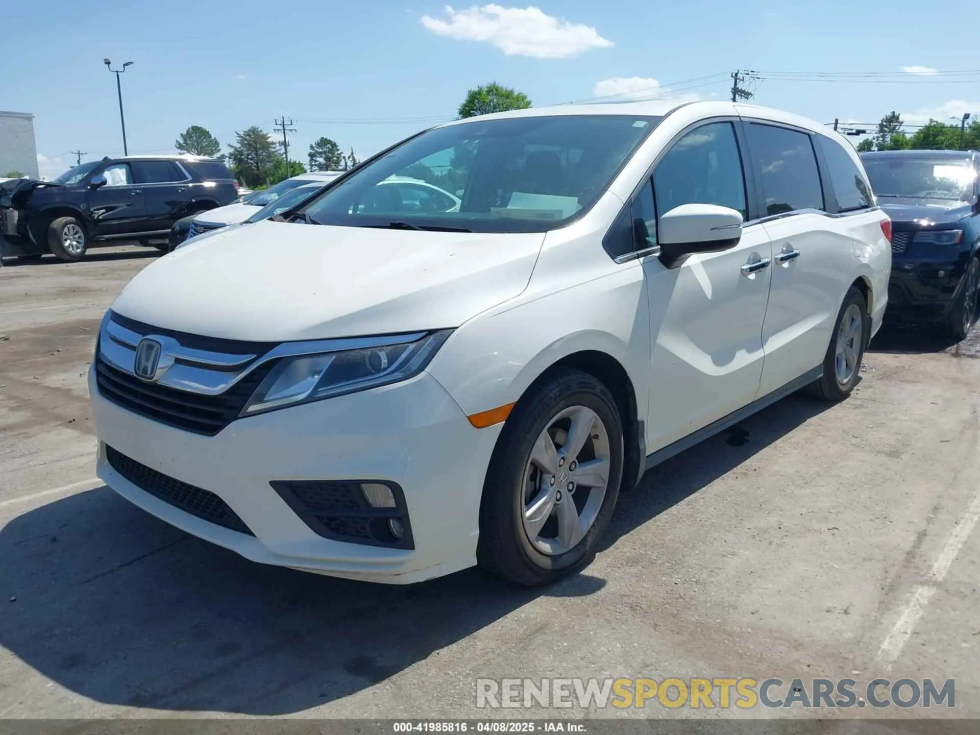 2 Photograph of a damaged car 5FNRL6H76KB101969 HONDA ODYSSEY 2019