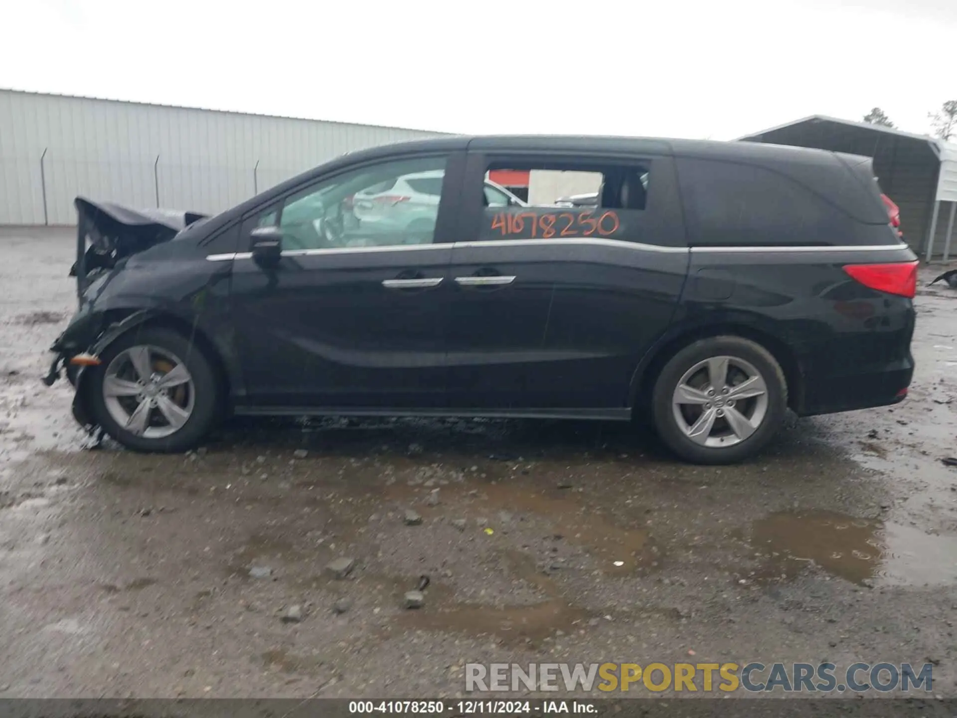 14 Photograph of a damaged car 5FNRL6H76KB116195 HONDA ODYSSEY 2019