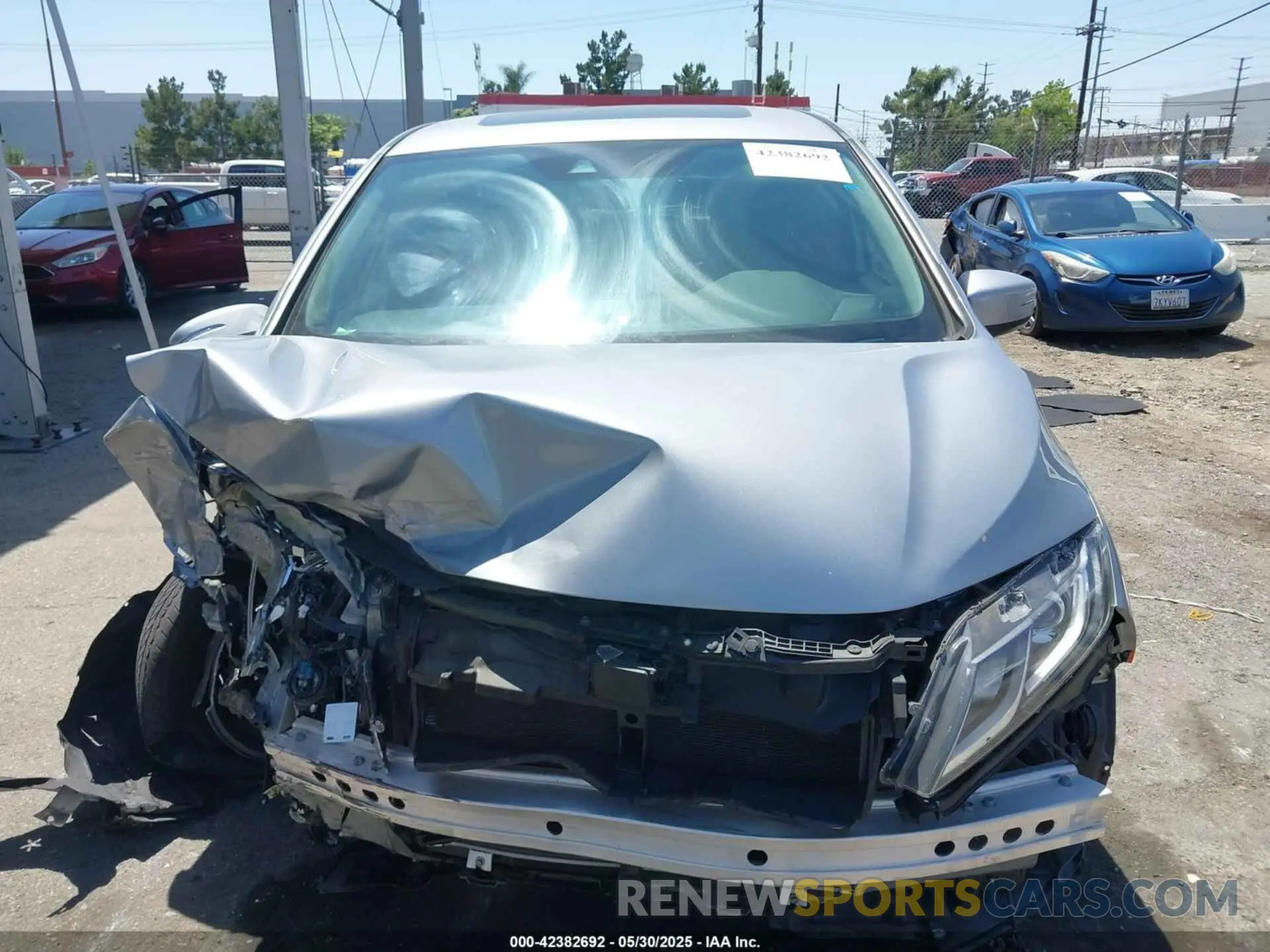 13 Photograph of a damaged car 5FNRL6H77KB071719 HONDA ODYSSEY 2019
