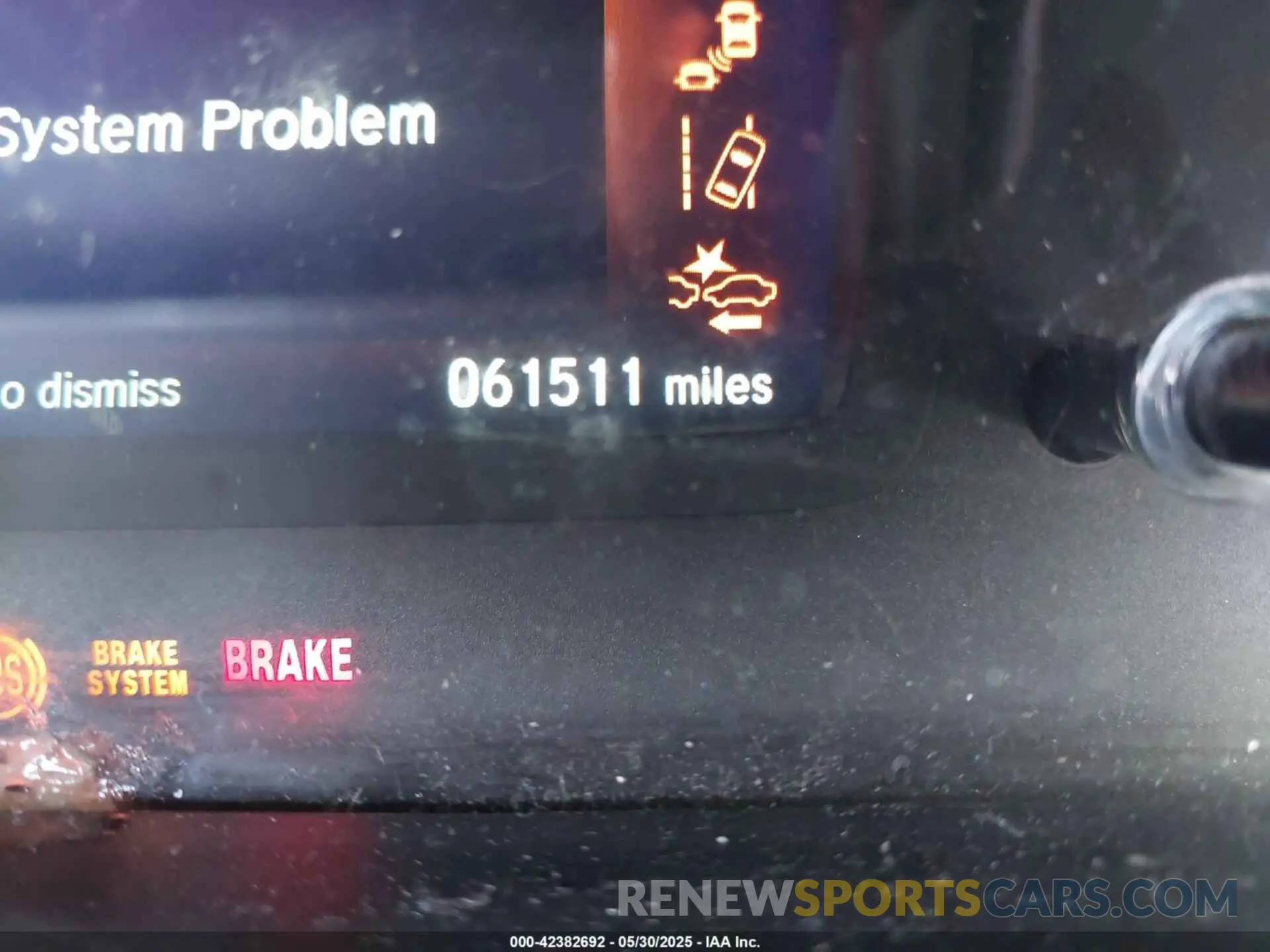 16 Photograph of a damaged car 5FNRL6H77KB071719 HONDA ODYSSEY 2019