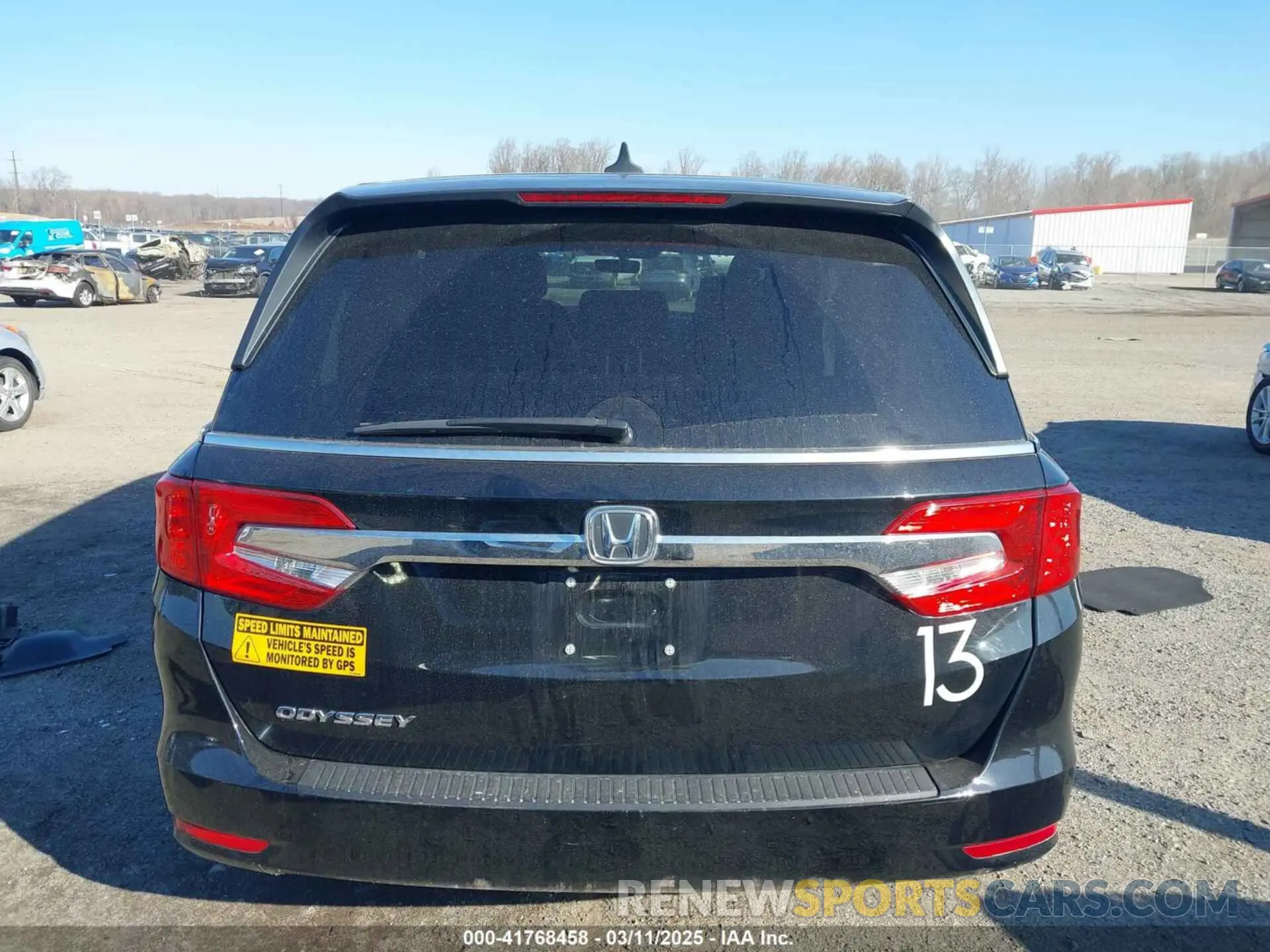 16 Photograph of a damaged car 5FNRL6H77KB097835 HONDA ODYSSEY 2019
