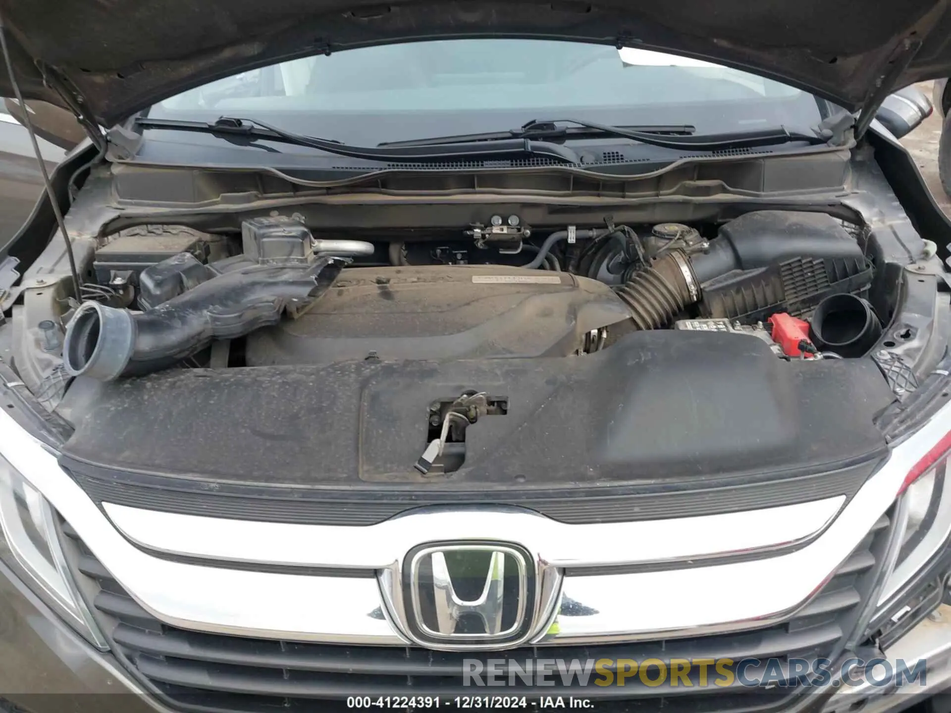 10 Photograph of a damaged car 5FNRL6H78KB119261 HONDA ODYSSEY 2019