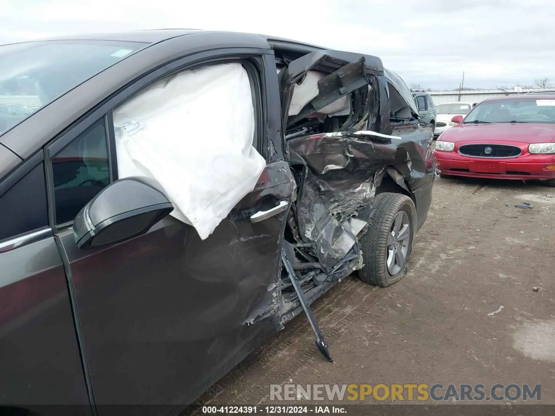 6 Photograph of a damaged car 5FNRL6H78KB119261 HONDA ODYSSEY 2019
