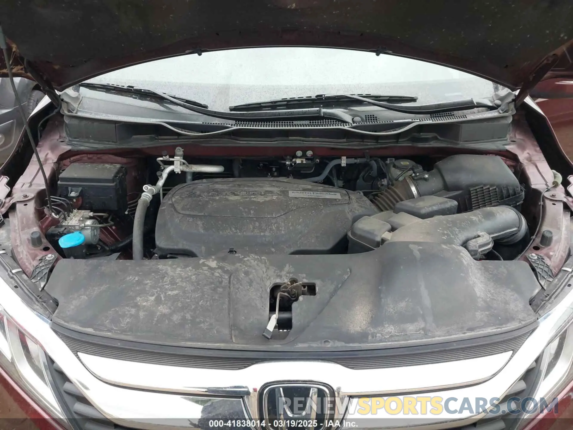10 Photograph of a damaged car 5FNRL6H79KB048085 HONDA ODYSSEY 2019
