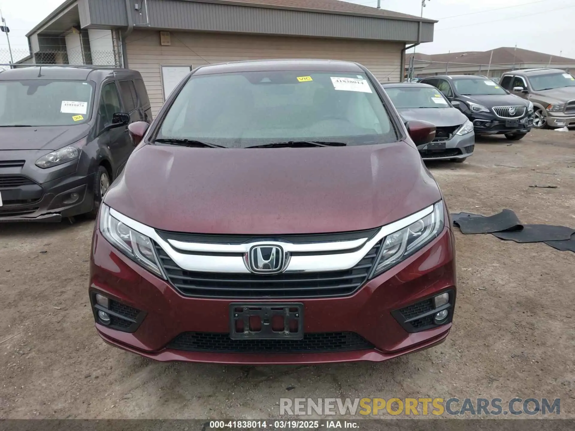 12 Photograph of a damaged car 5FNRL6H79KB048085 HONDA ODYSSEY 2019