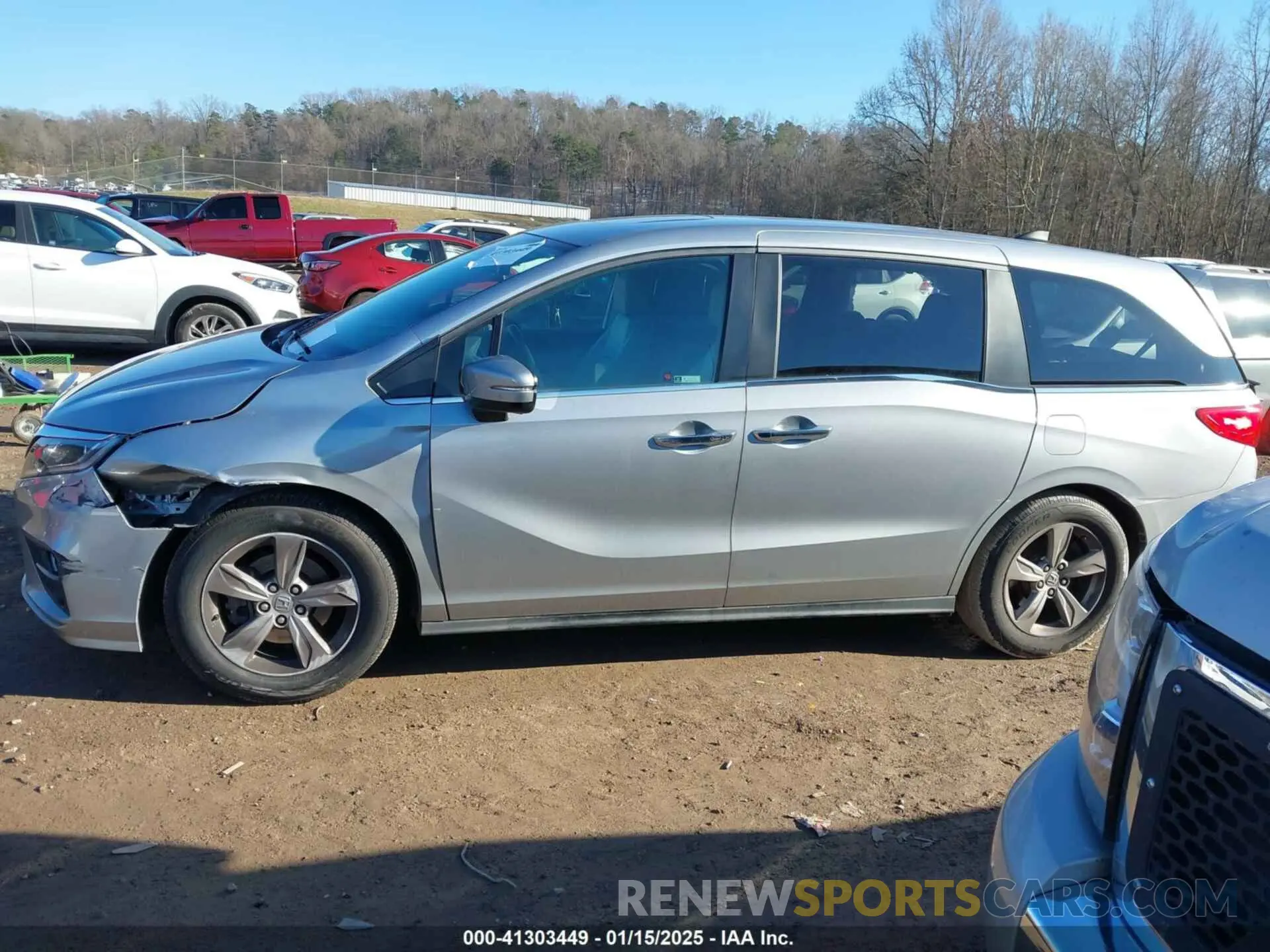 14 Photograph of a damaged car 5FNRL6H79KB100122 HONDA ODYSSEY 2019