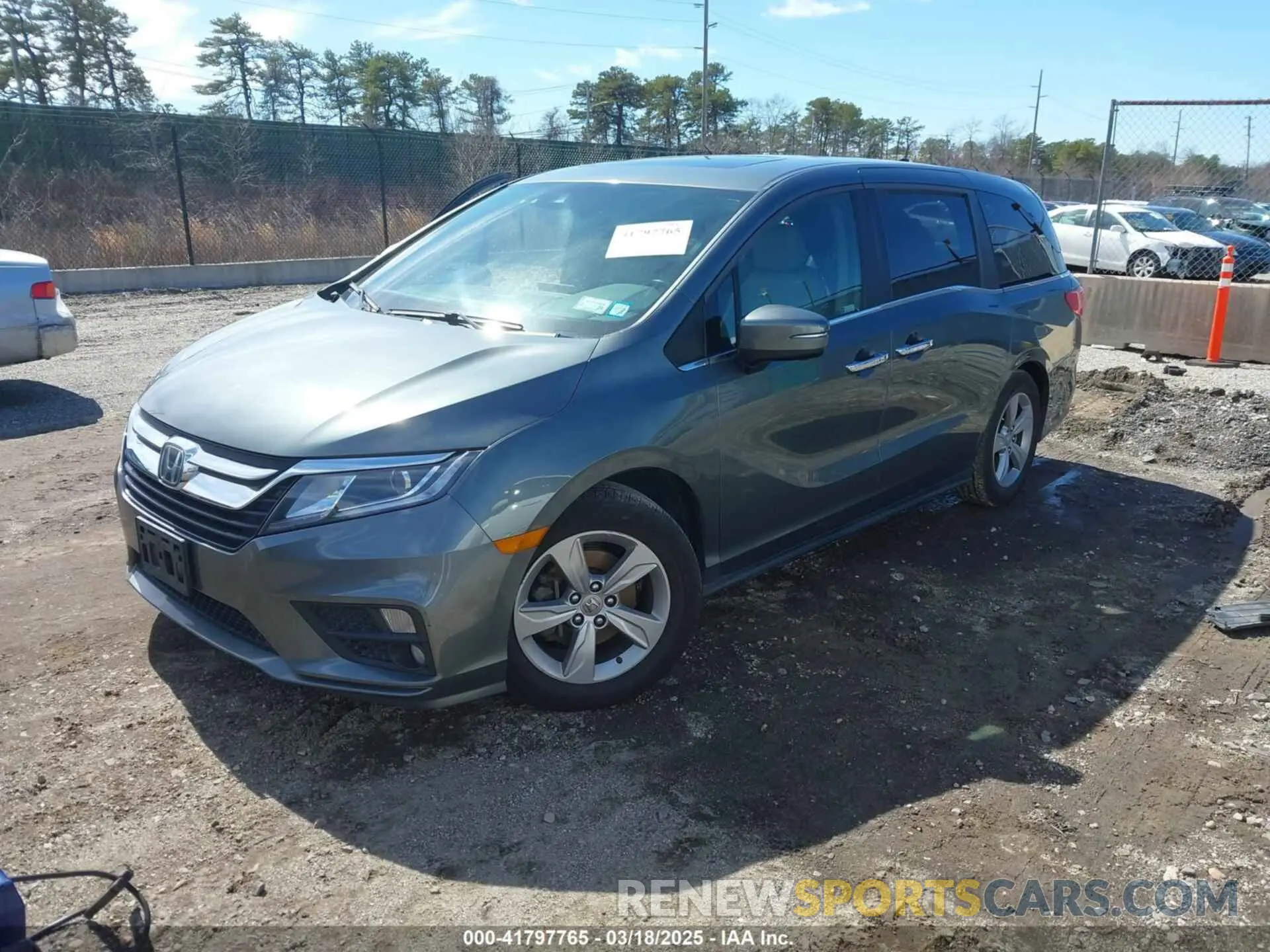 2 Photograph of a damaged car 5FNRL6H7XKB052422 HONDA ODYSSEY 2019