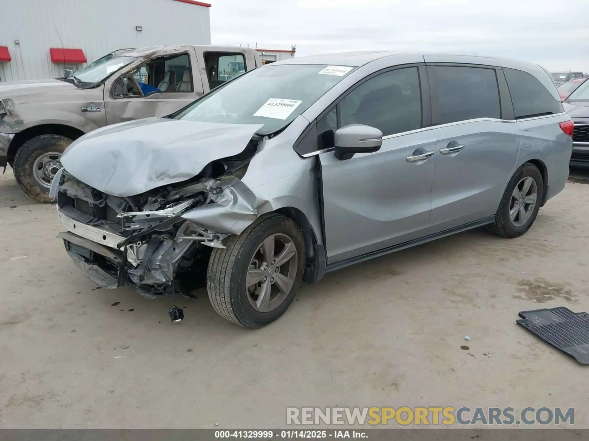 2 Photograph of a damaged car 5FNRL6H7XKB107290 HONDA ODYSSEY 2019
