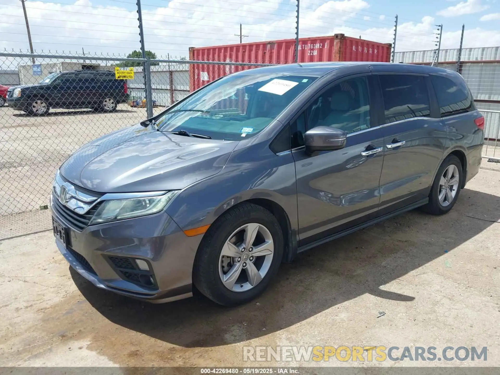 2 Photograph of a damaged car 5FNRL6H7XKB132609 HONDA ODYSSEY 2019