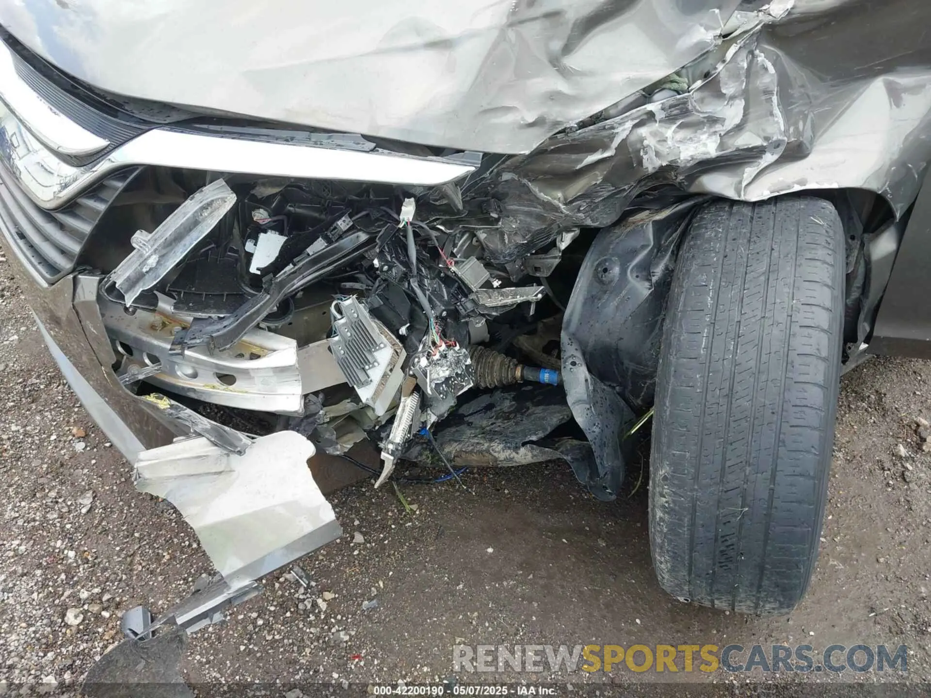 6 Photograph of a damaged car 5FNRL6H81KB038790 HONDA ODYSSEY 2019
