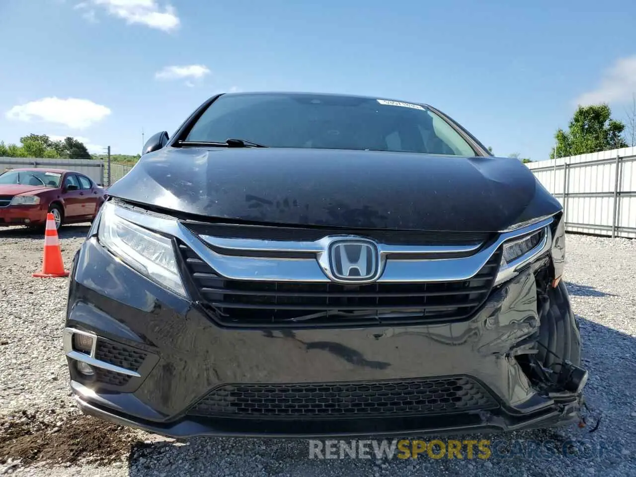 5 Photograph of a damaged car 5FNRL6H84KB014970 HONDA ODYSSEY 2019