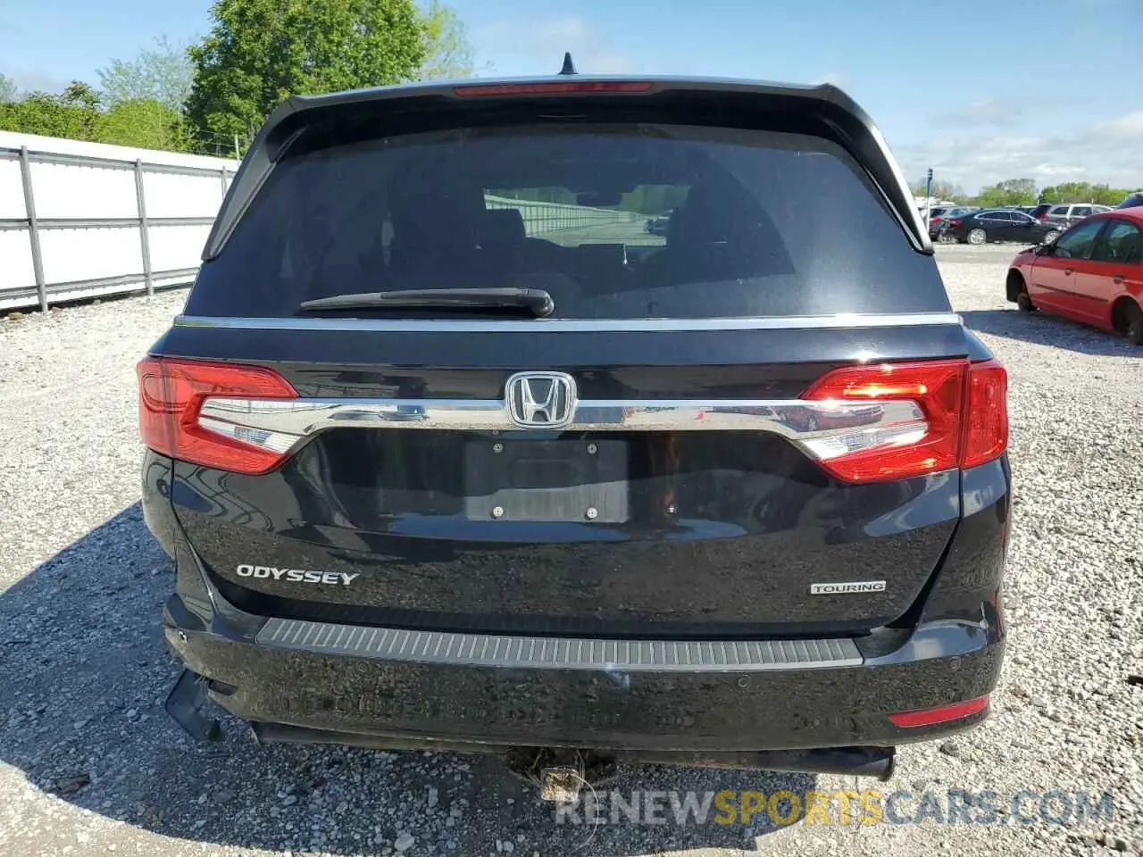 6 Photograph of a damaged car 5FNRL6H84KB014970 HONDA ODYSSEY 2019