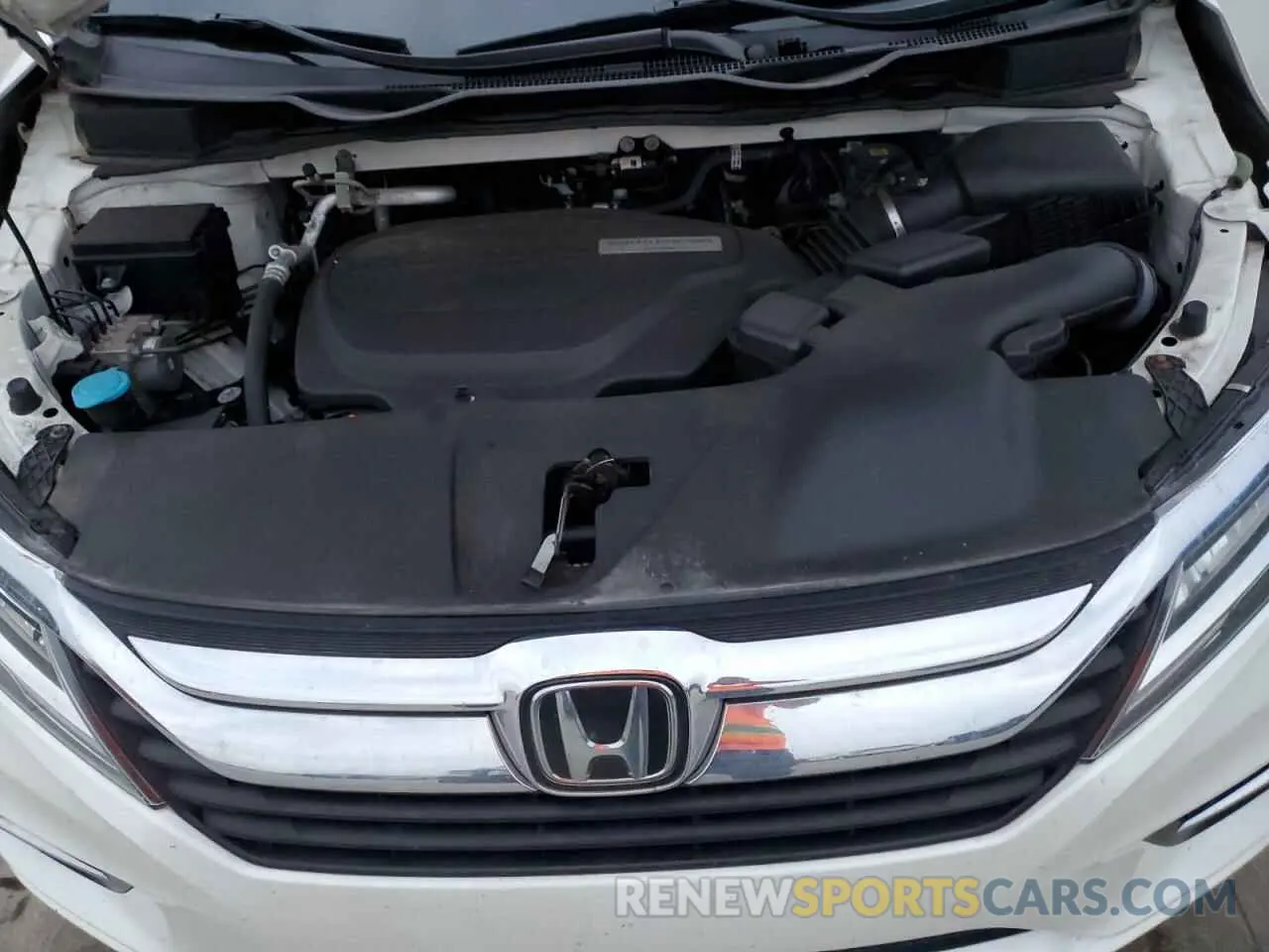 12 Photograph of a damaged car 5FNRL6H85KB051400 HONDA ODYSSEY 2019