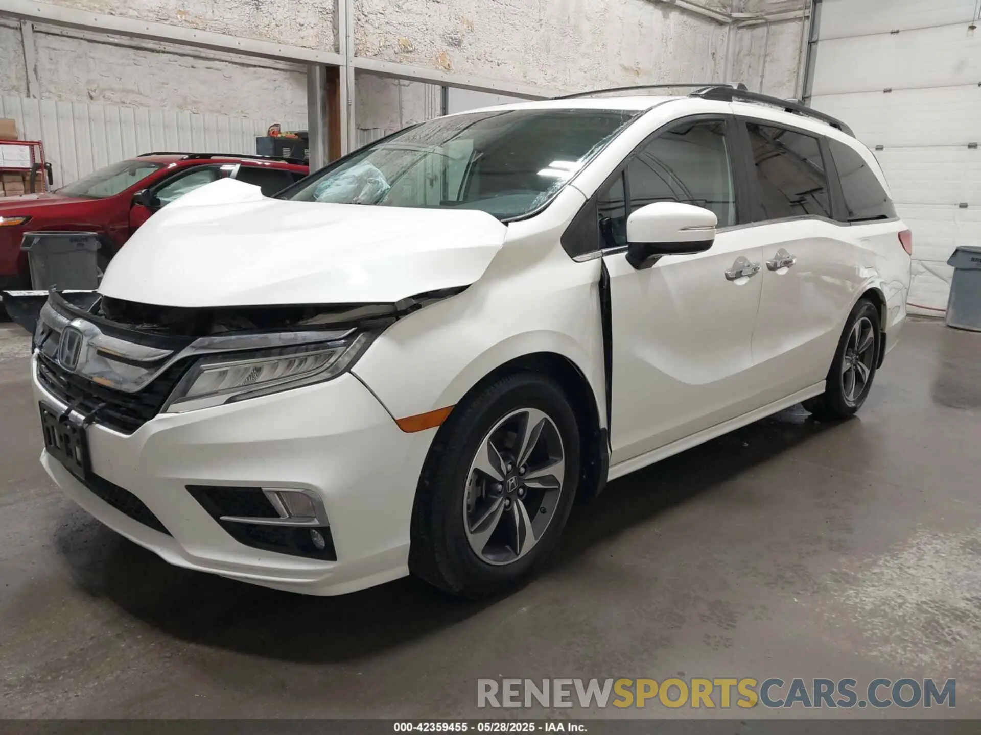 2 Photograph of a damaged car 5FNRL6H8XKB079113 HONDA ODYSSEY 2019