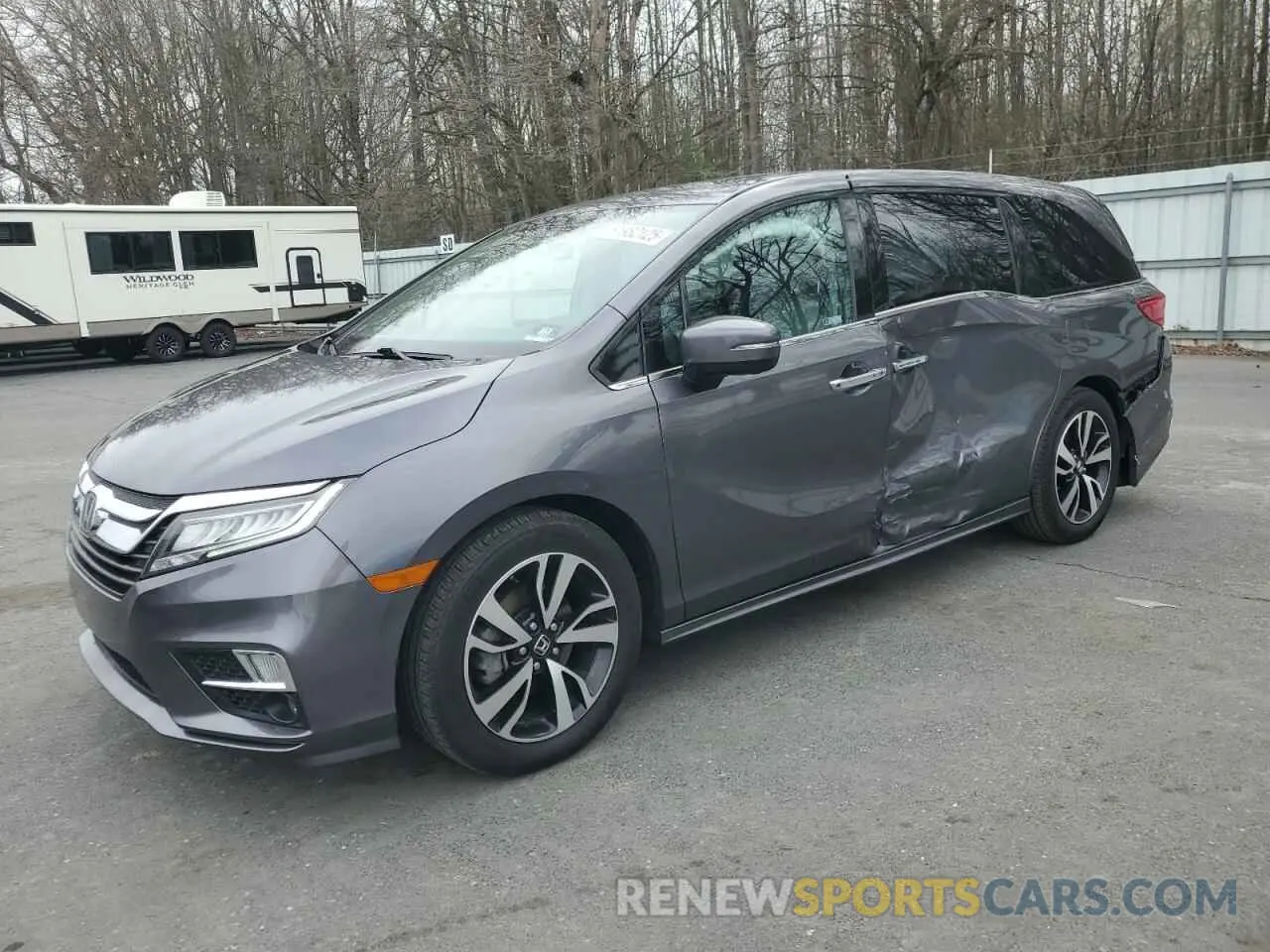 1 Photograph of a damaged car 5FNRL6H90KB059915 HONDA ODYSSEY 2019